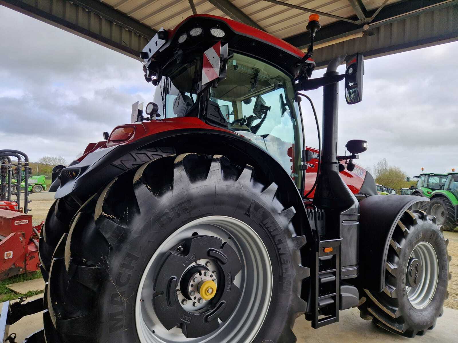 CASE IH OPTUM 270 CVX