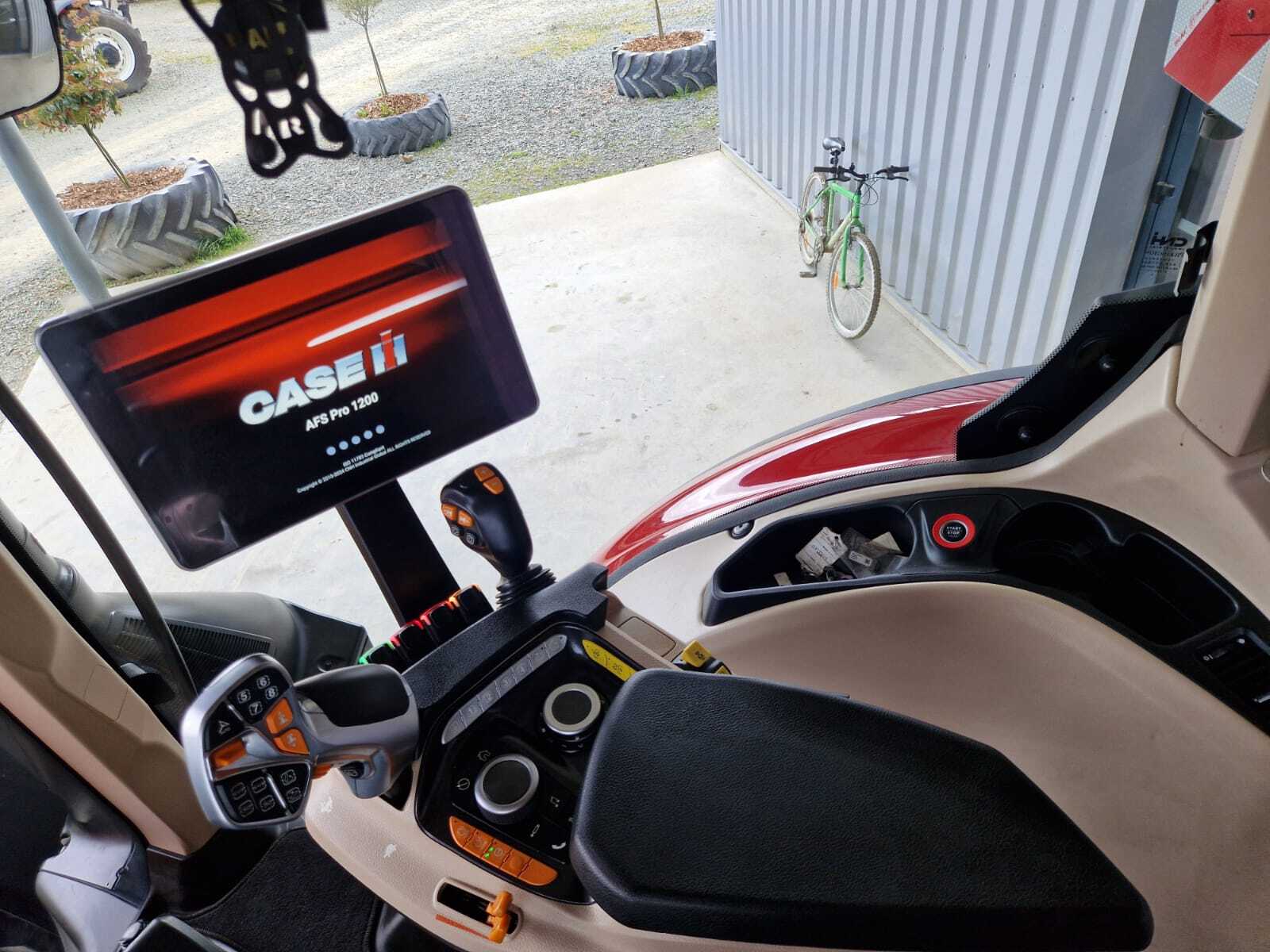 CASE IH OPTUM 270 CVX