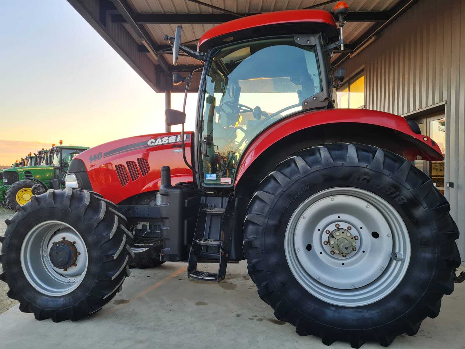CASE IH PUMA 140