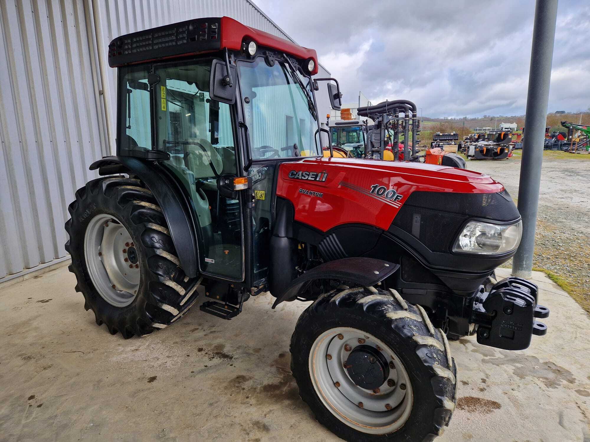 CASE IH QUANTUM 100F