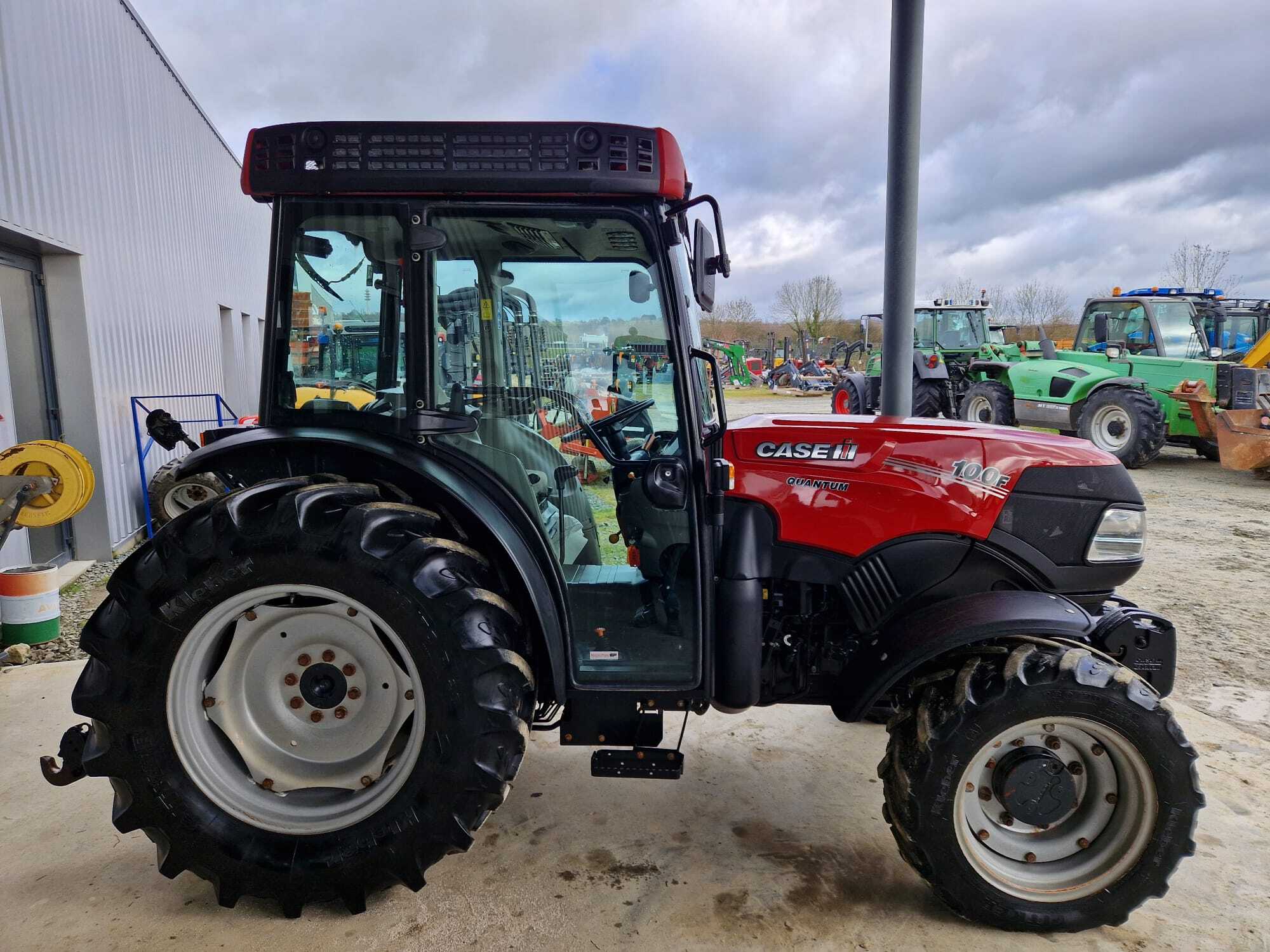 CASE IH QUANTUM 100F