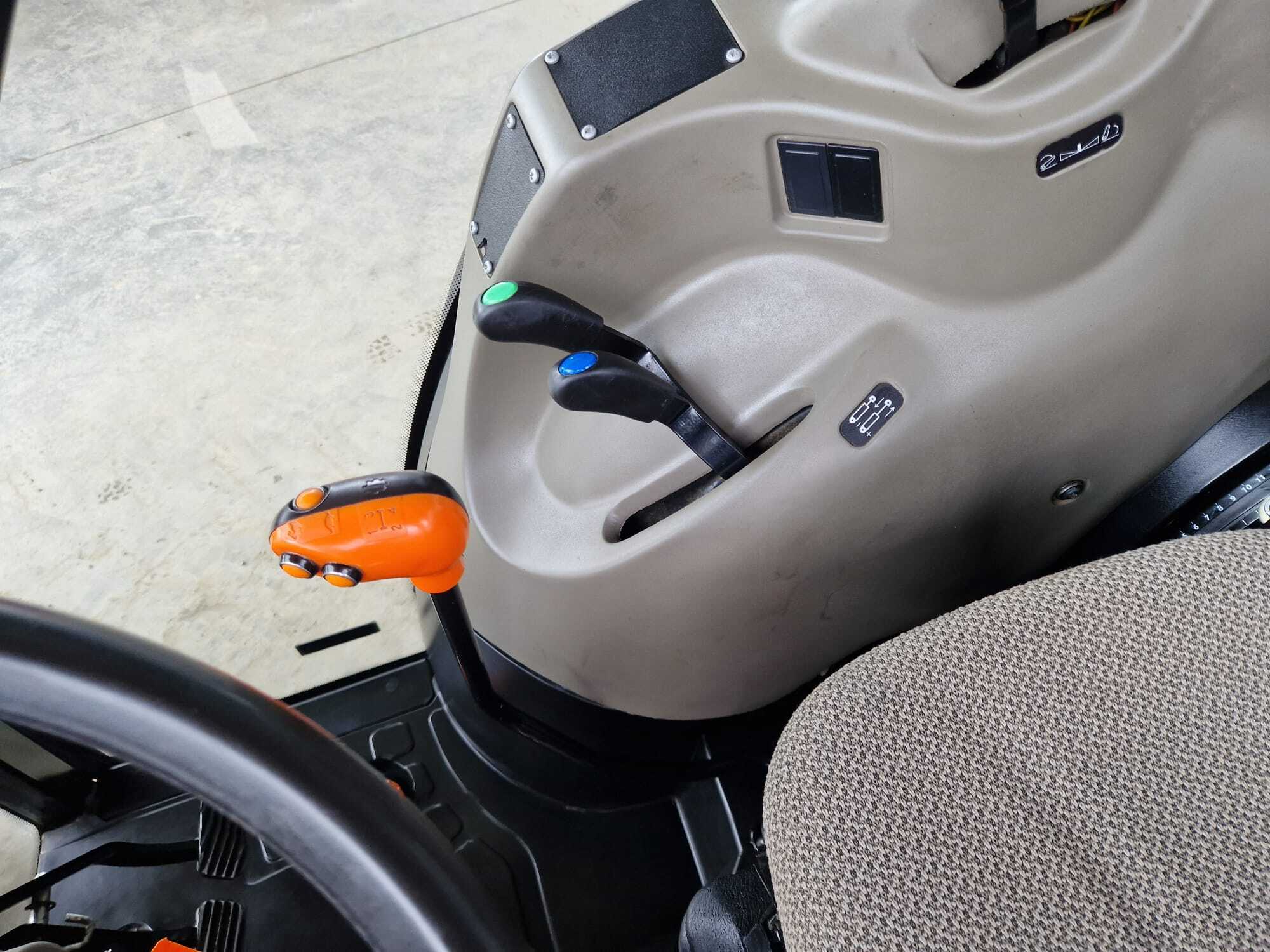 CASE IH QUANTUM 100F