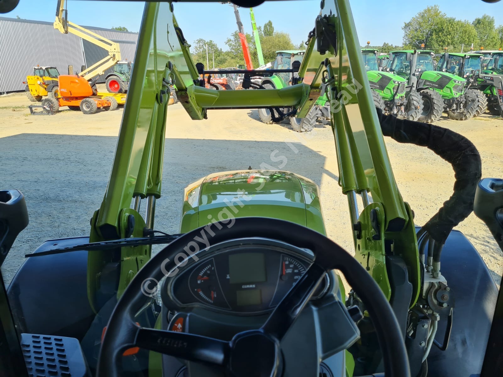 CLAAS ARION 440 CIS