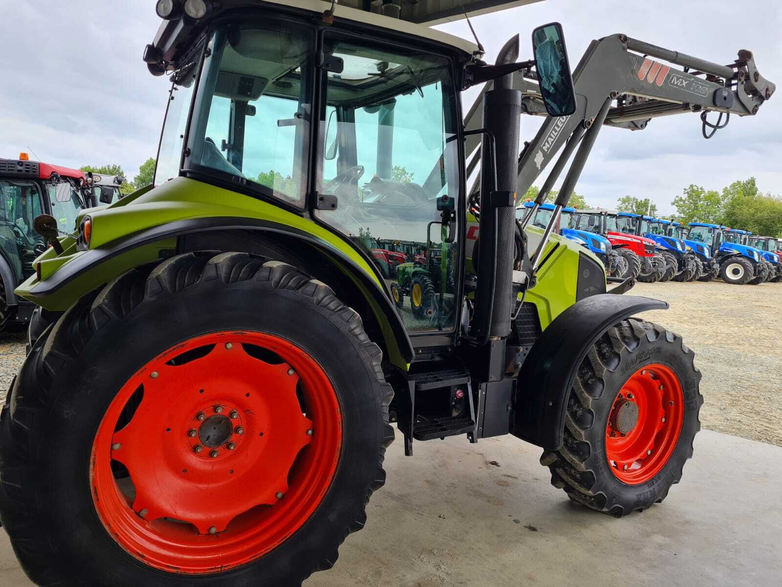 CLAAS ARION 410 CIS