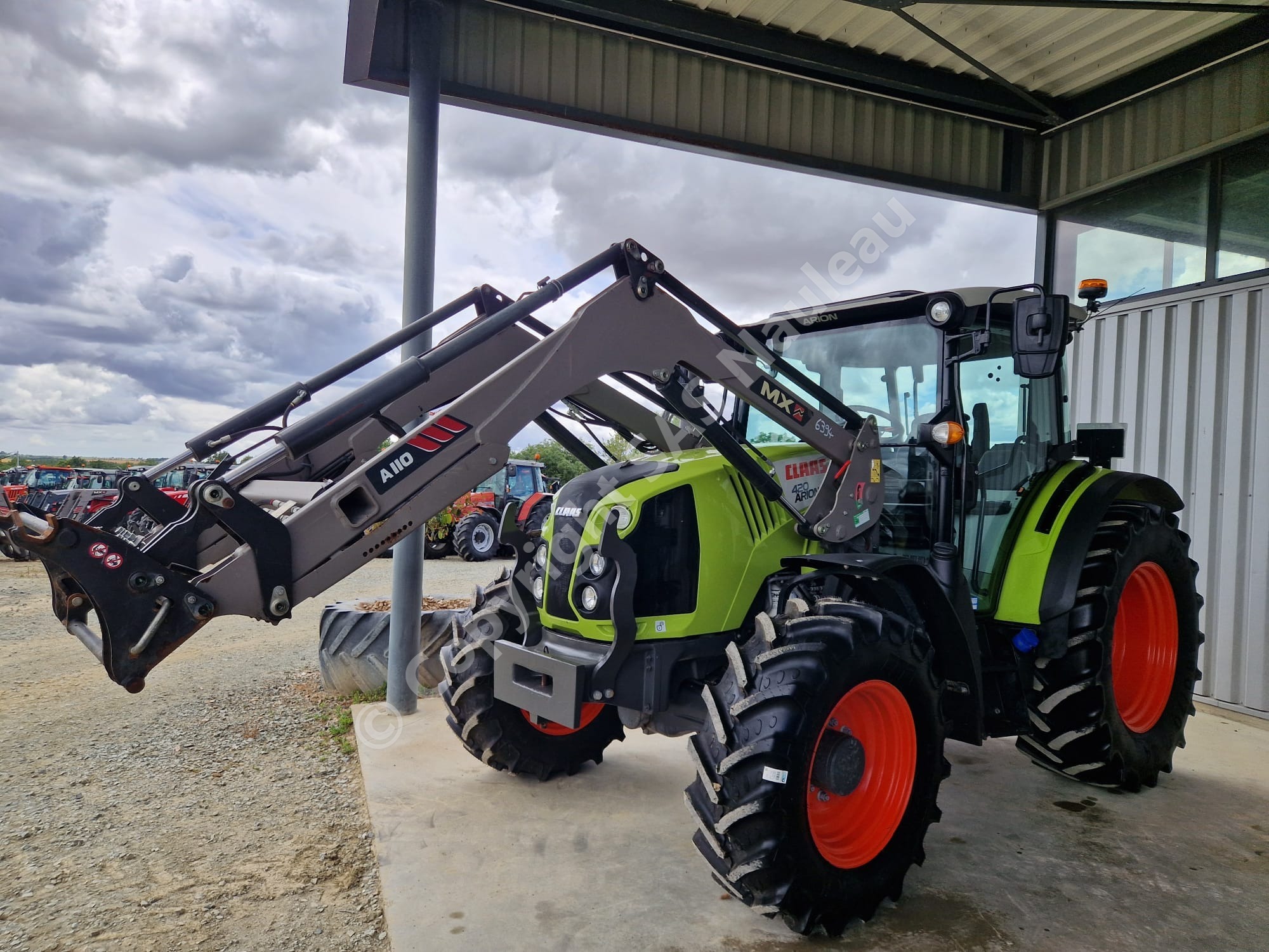 CLAAS ARION 420