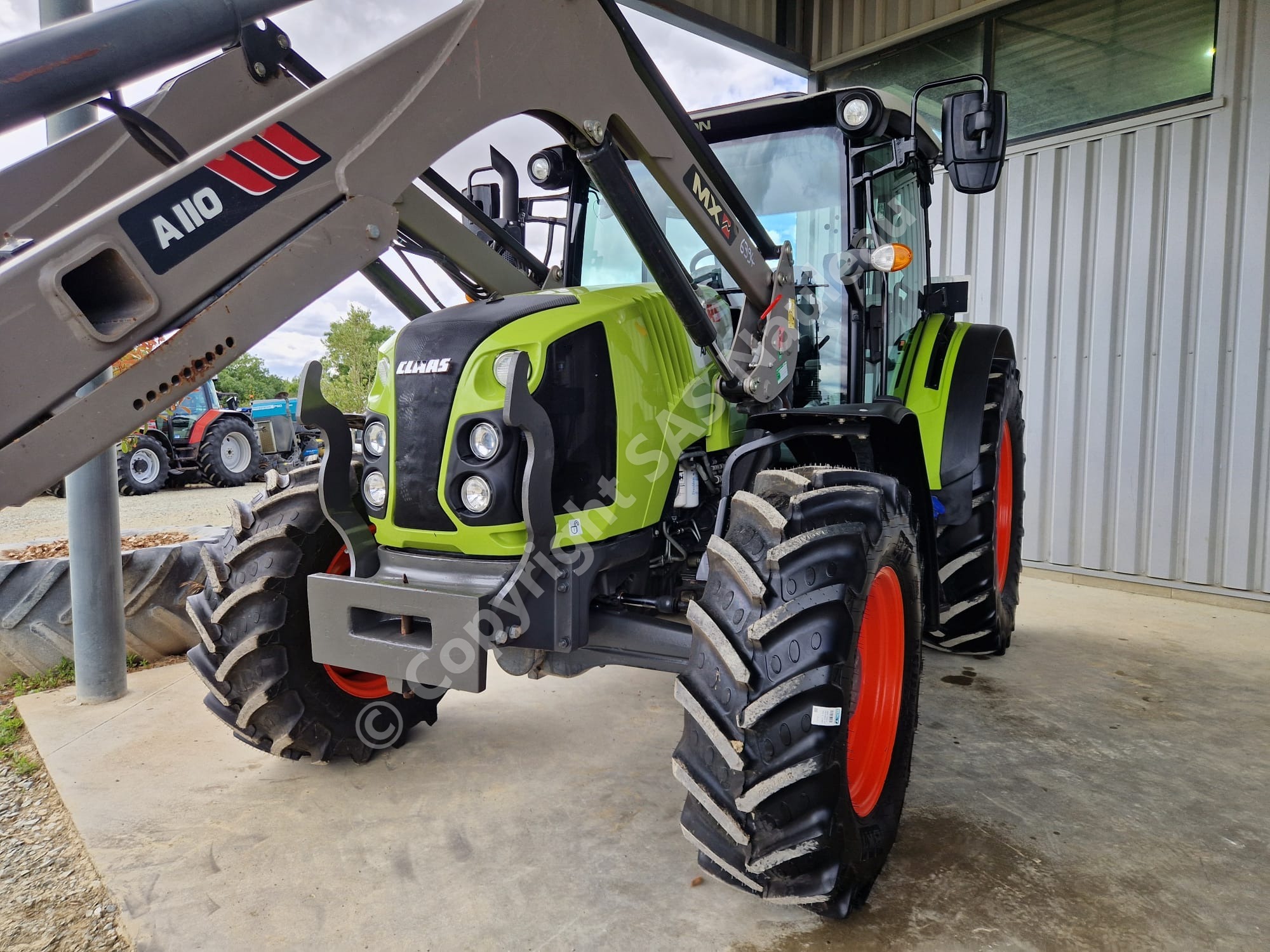 CLAAS ARION 420