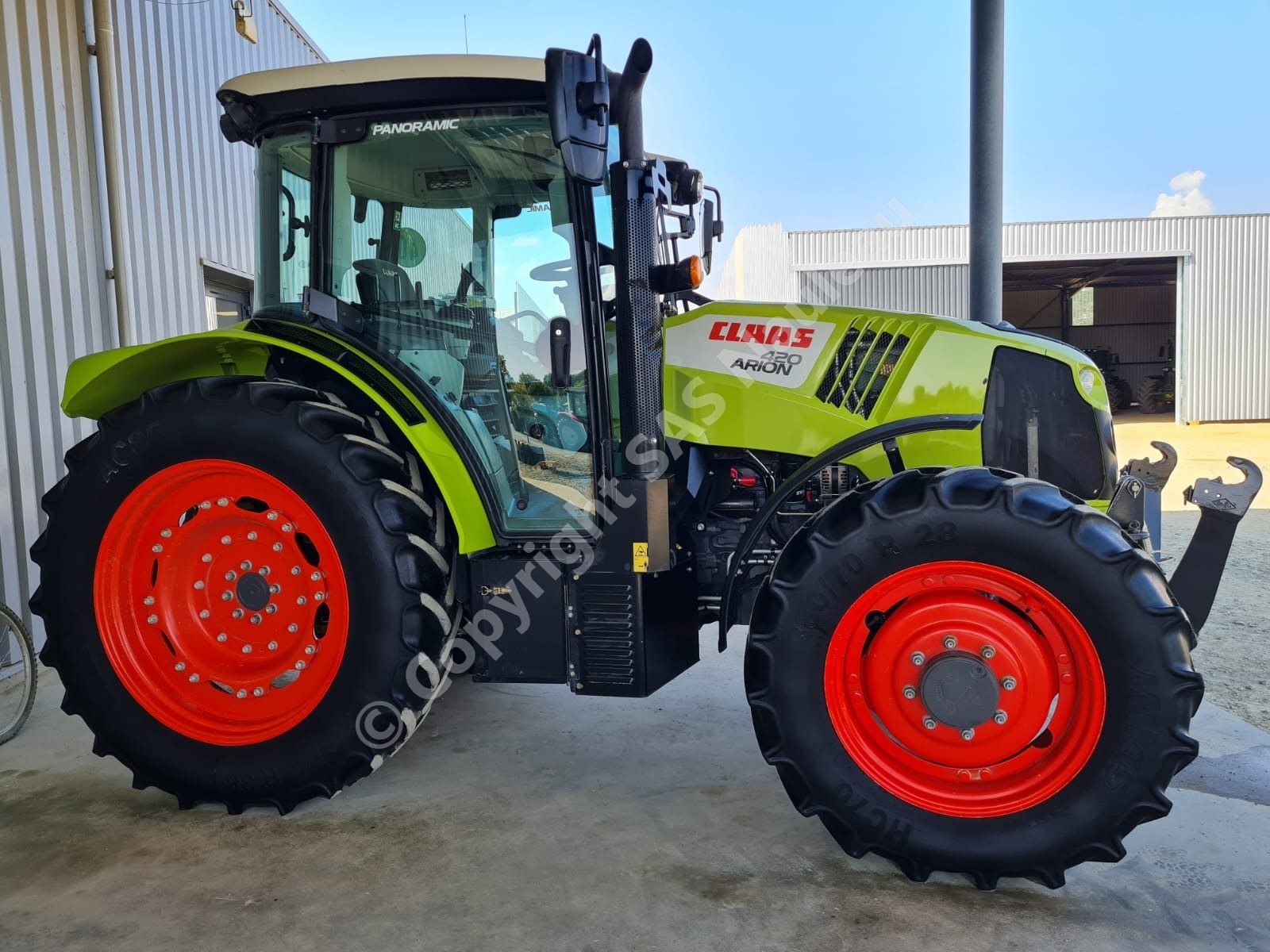 CLAAS ARION 420