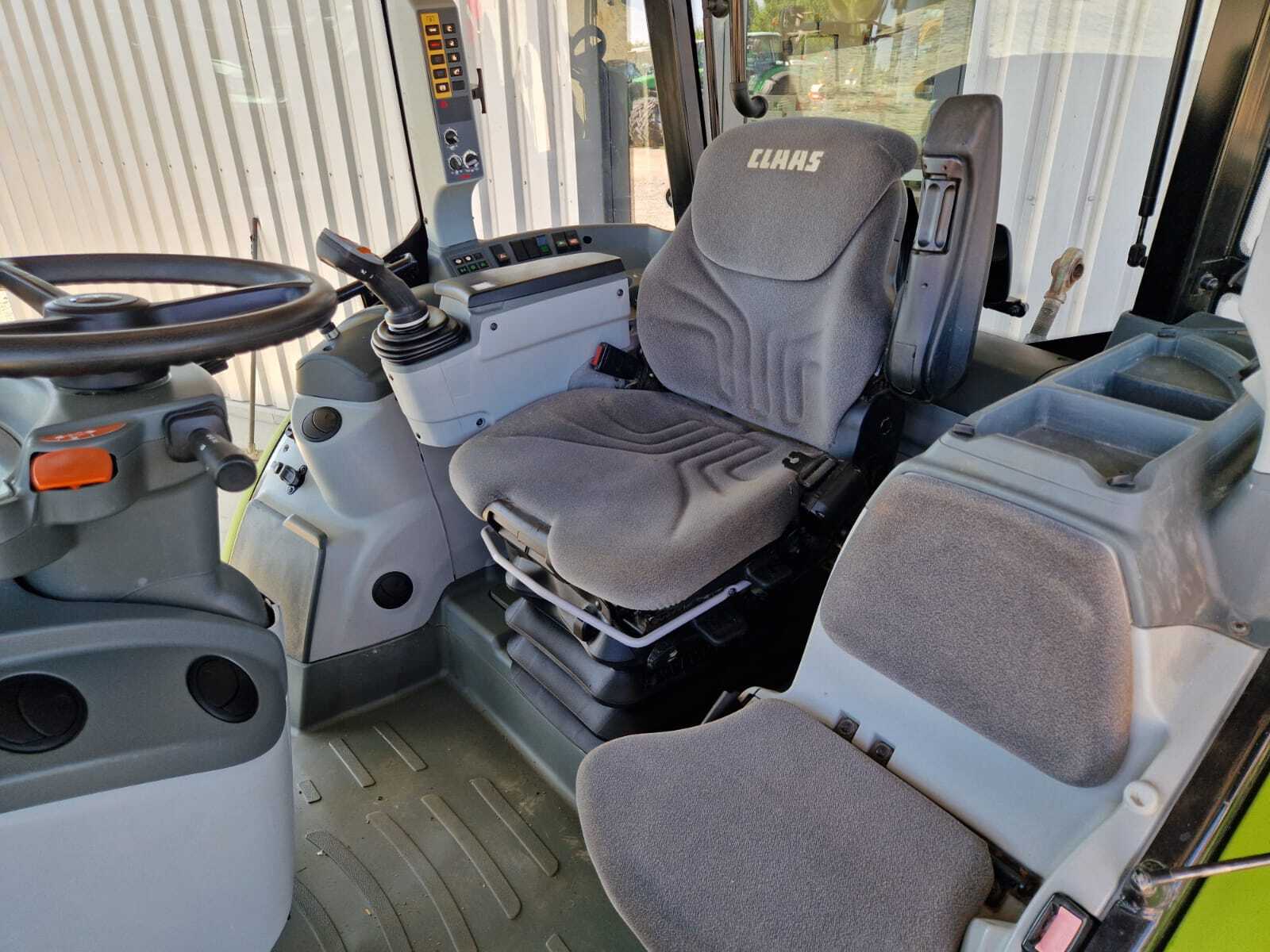 CLAAS ARION 420 CIS
