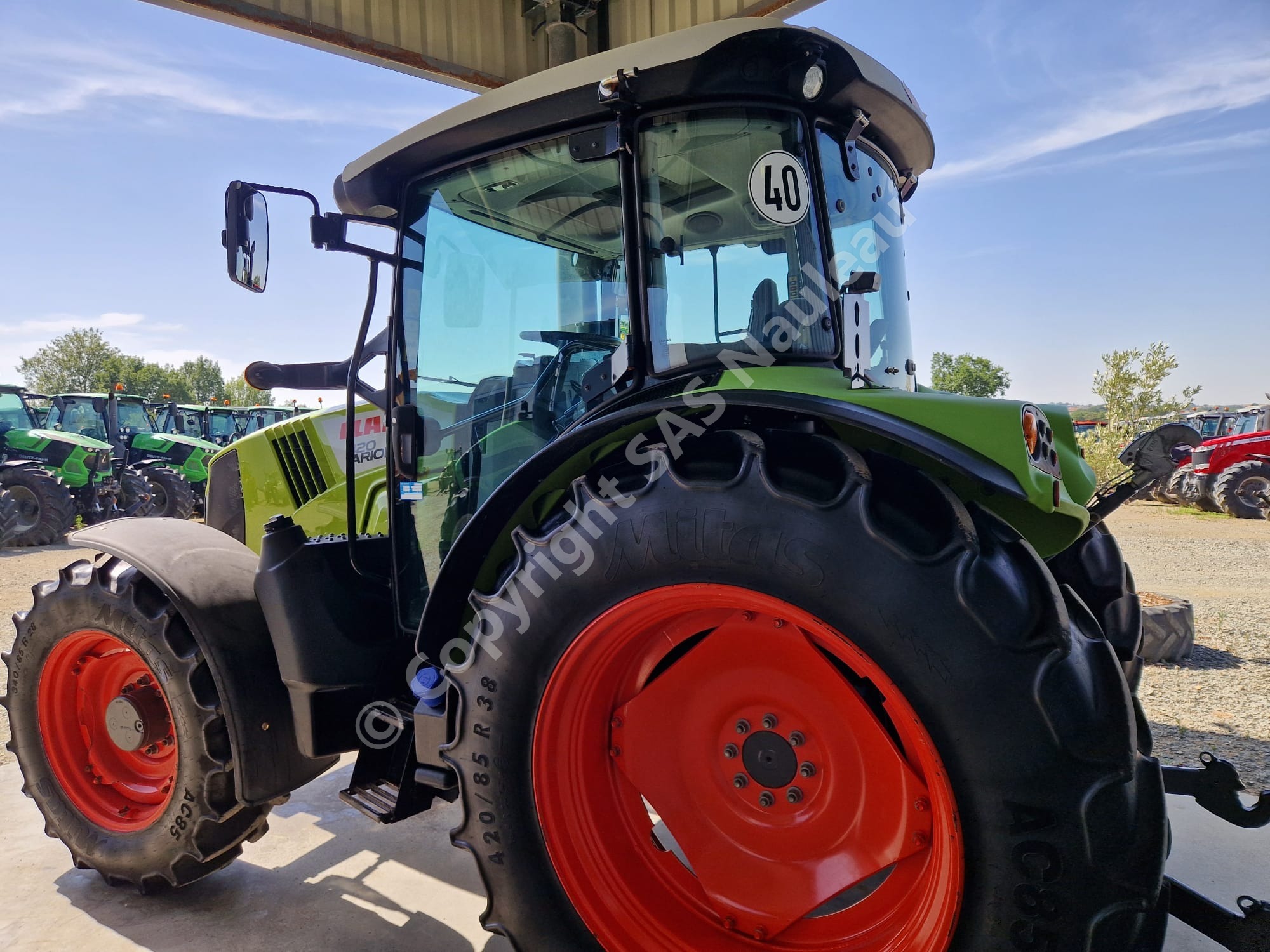 CLAAS ARION 420 CIS