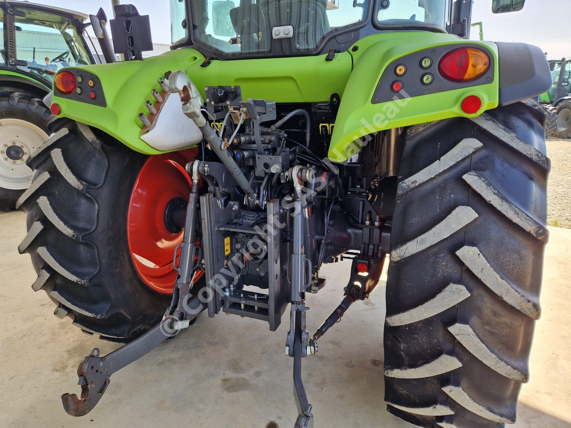 CLAAS ARION 420 CIS