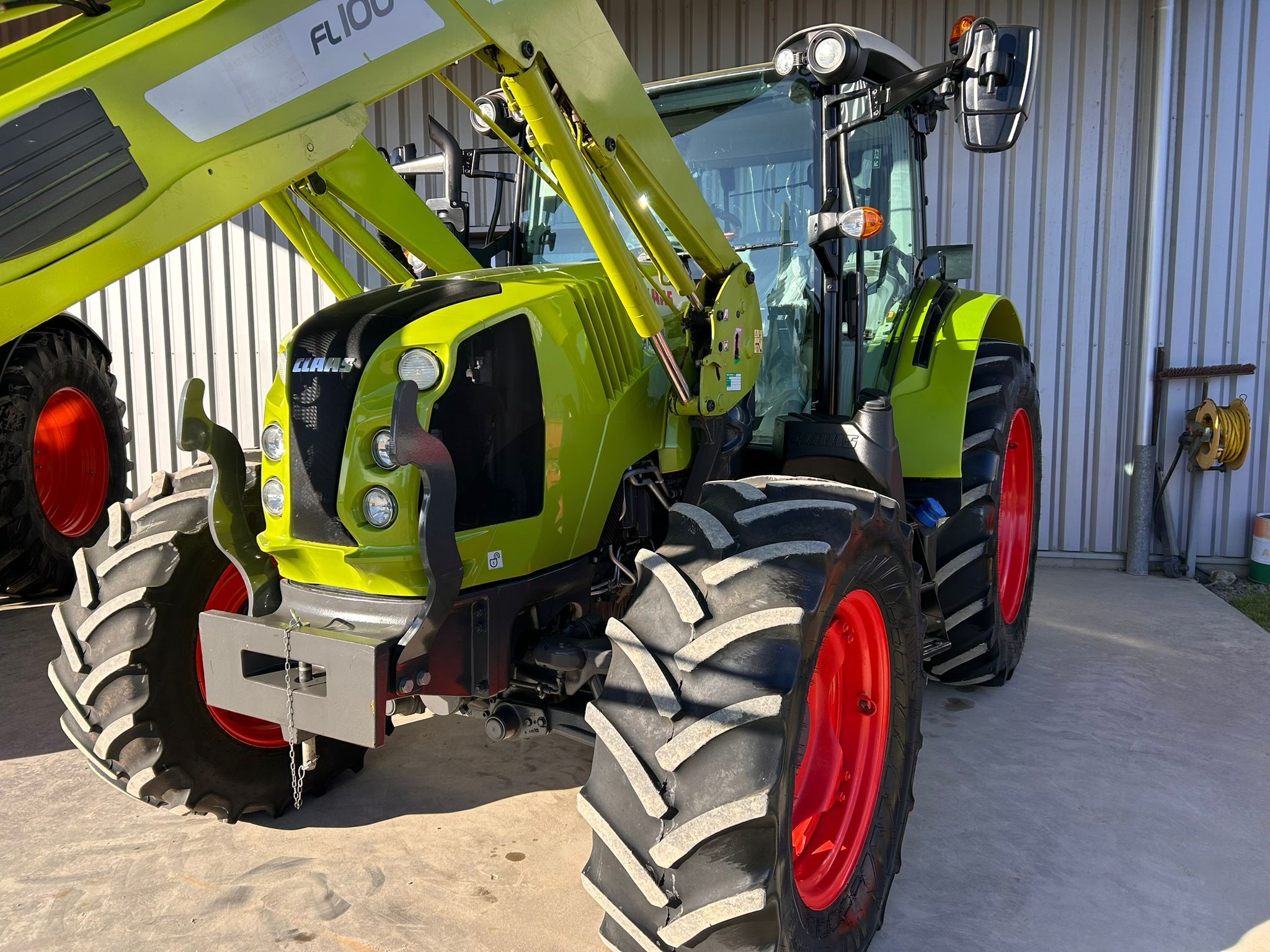 CLAAS ARION 430 CIS