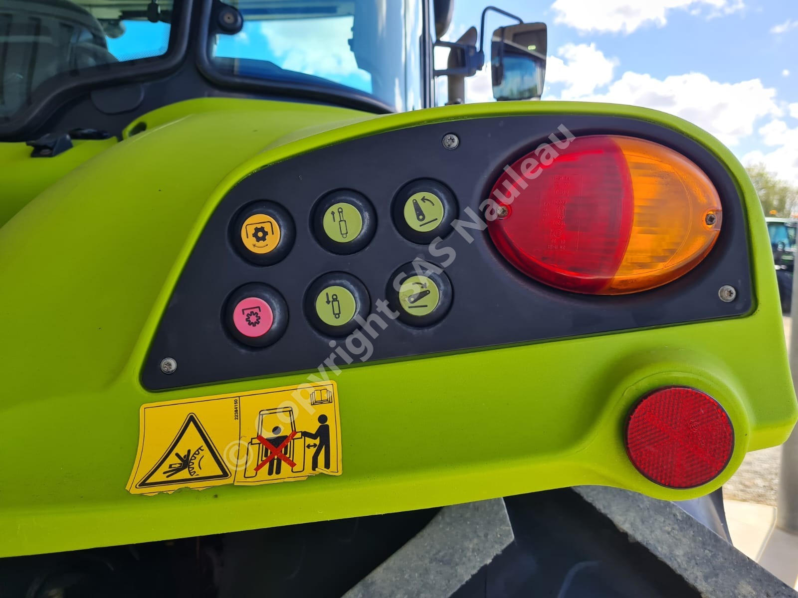 CLAAS ARION 440 CIS