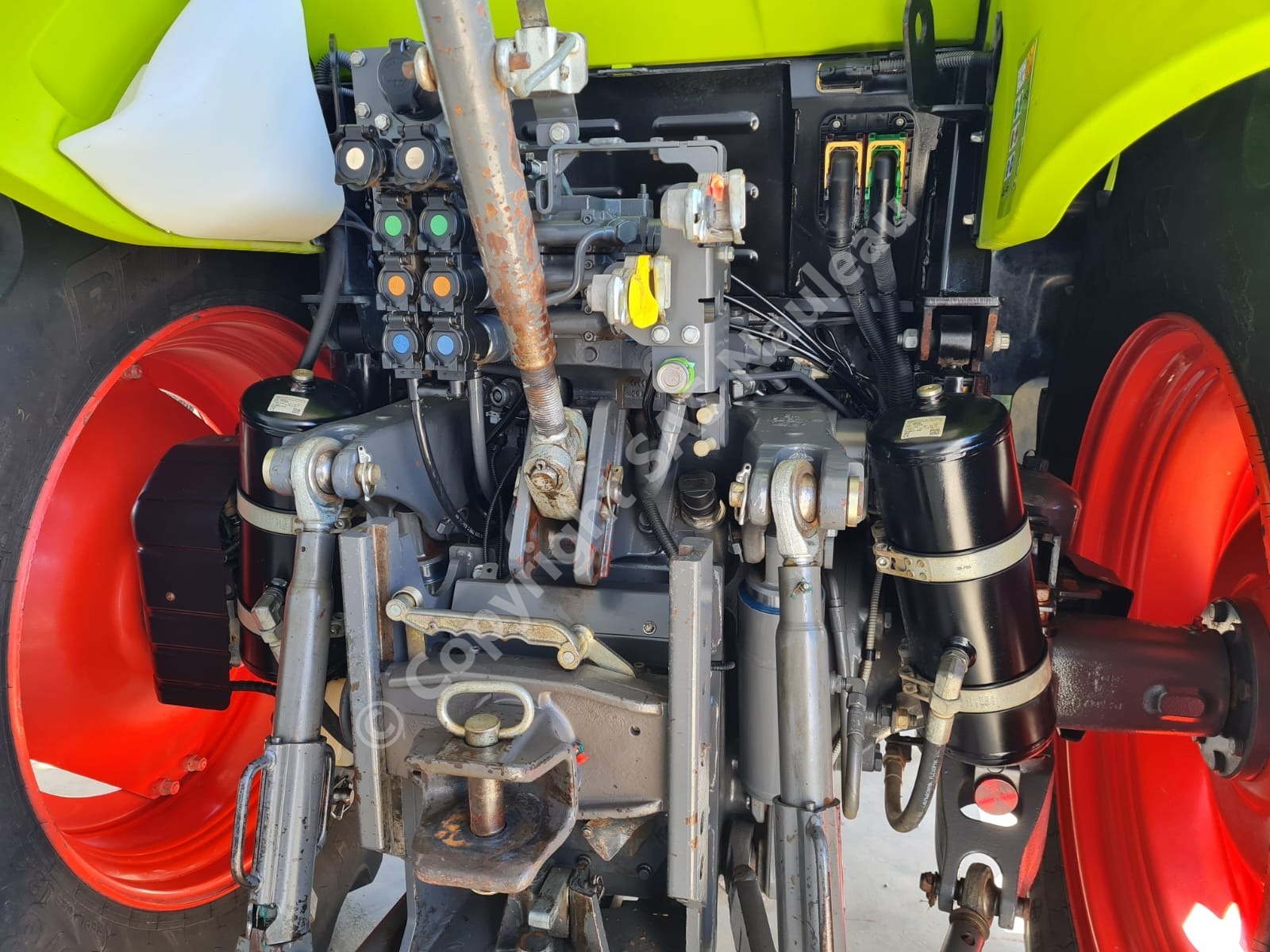 CLAAS ARION 440 CIS