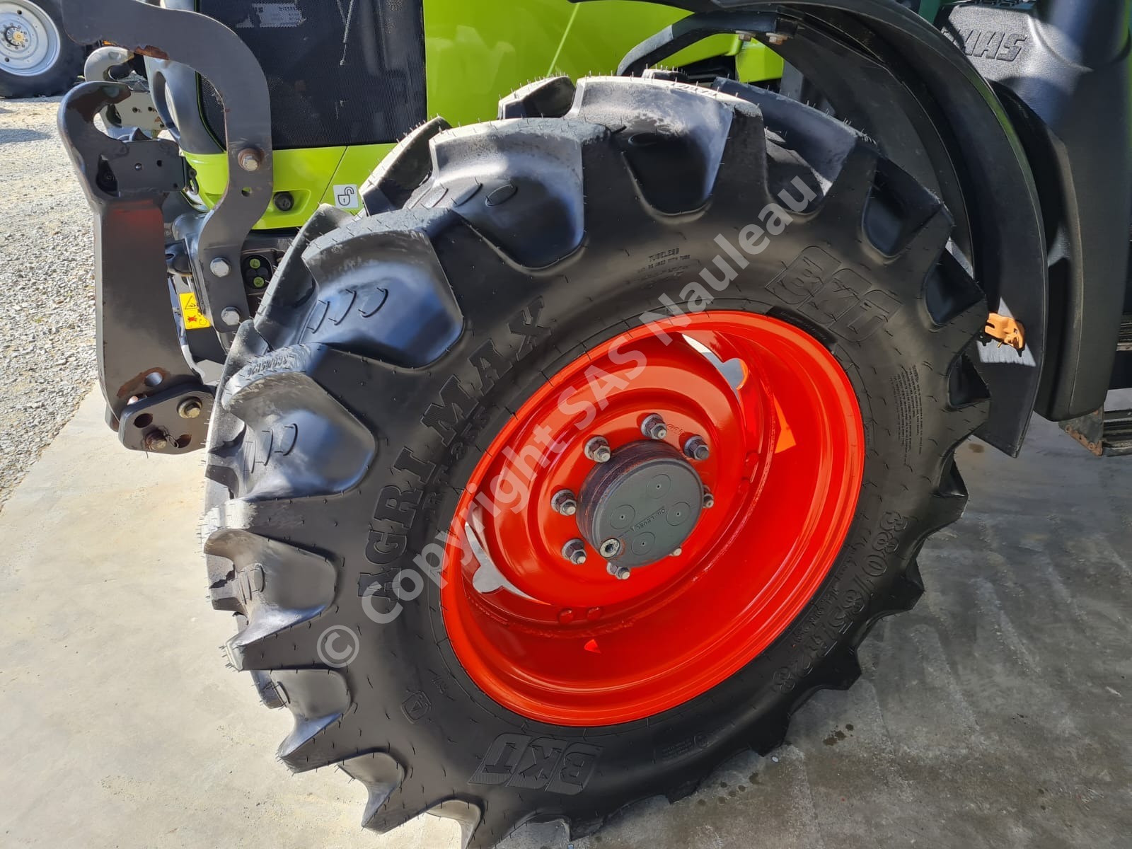 CLAAS ARION 440 CIS