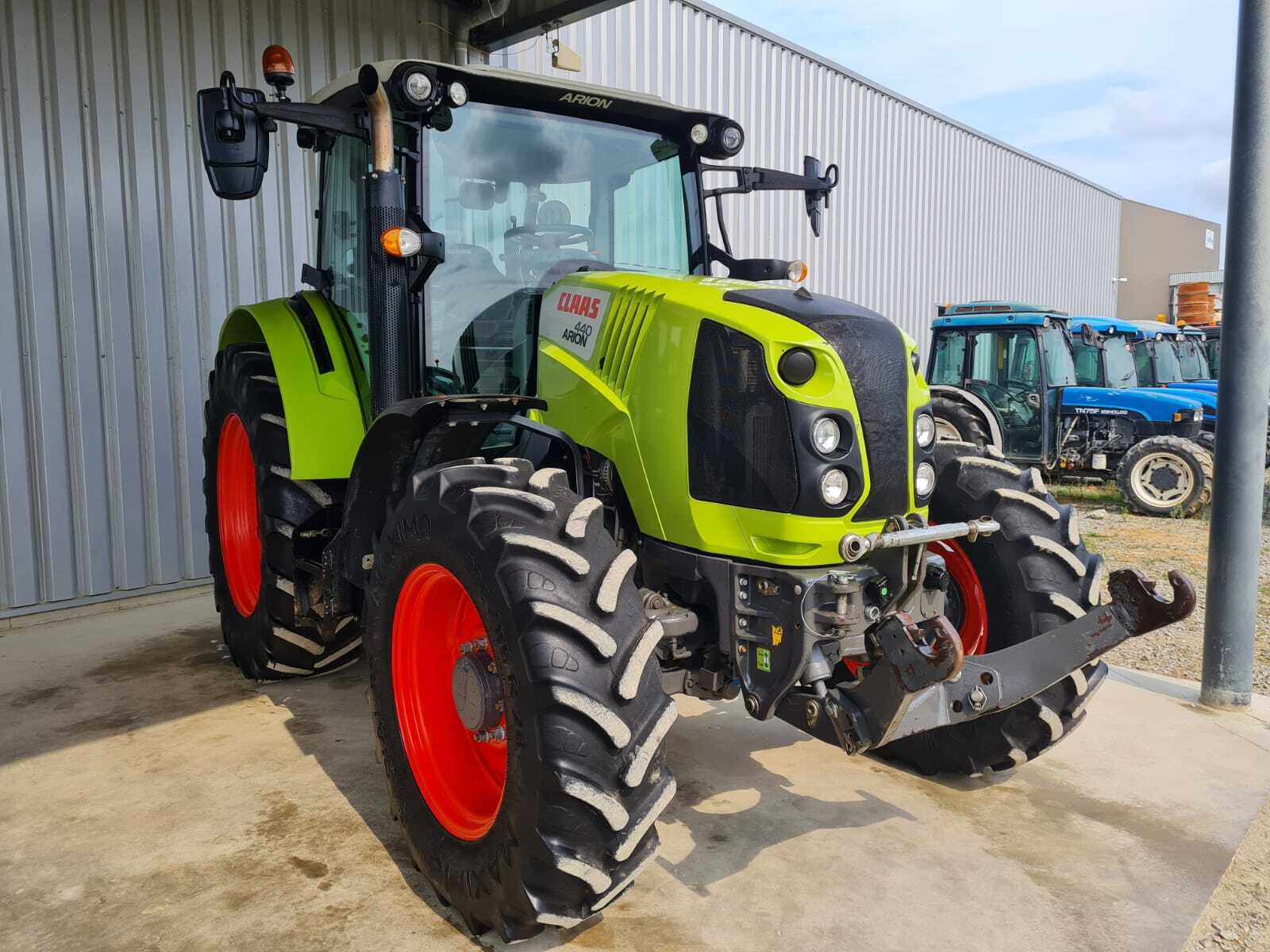 CLAAS ARION 440 CIS
