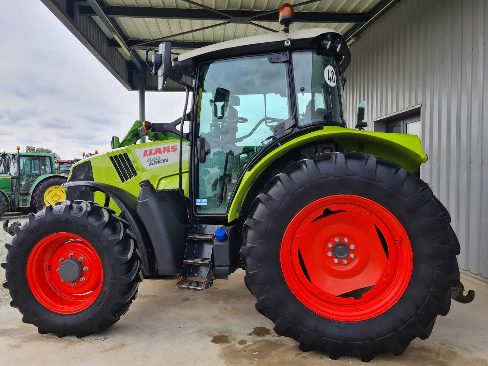 CLAAS ARION 440 CIS