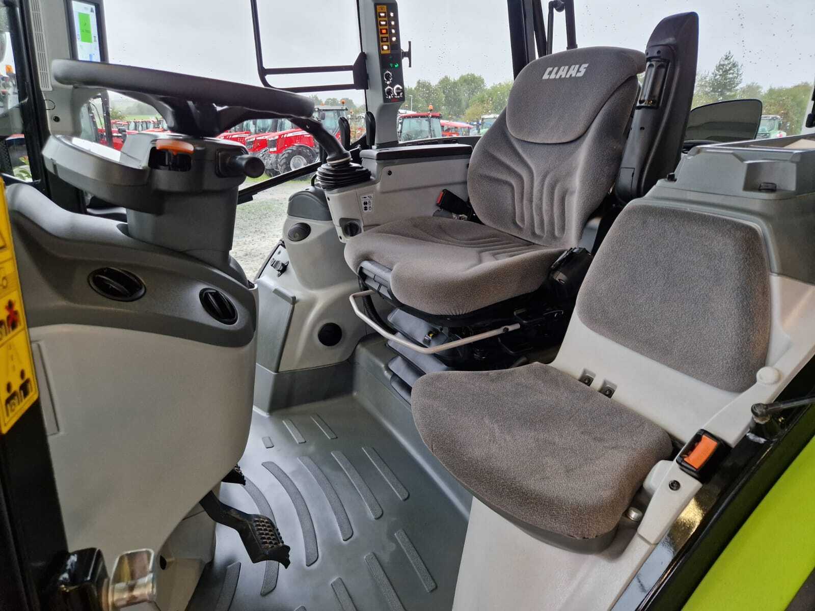 CLAAS ARION 450