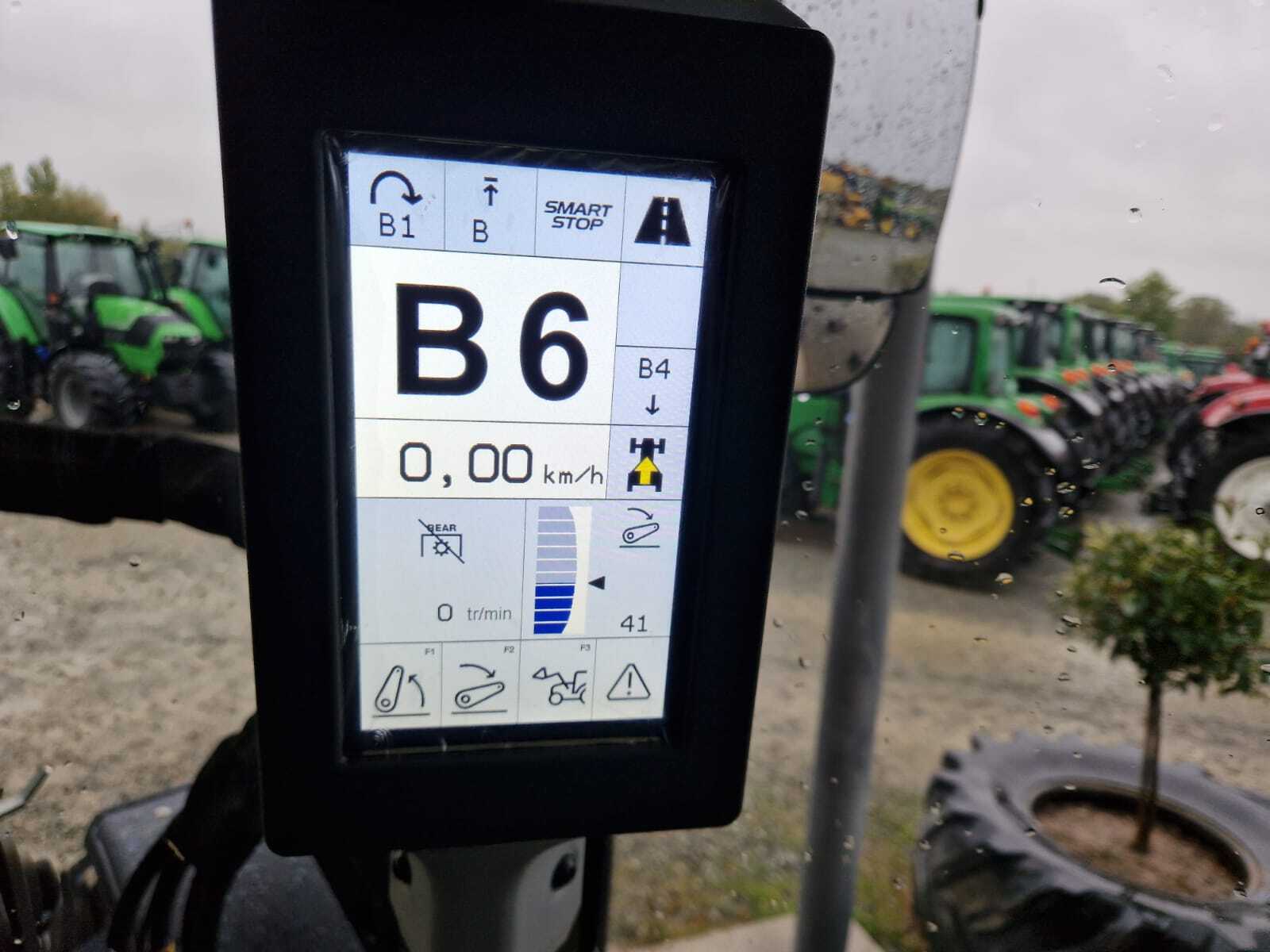 CLAAS ARION 450