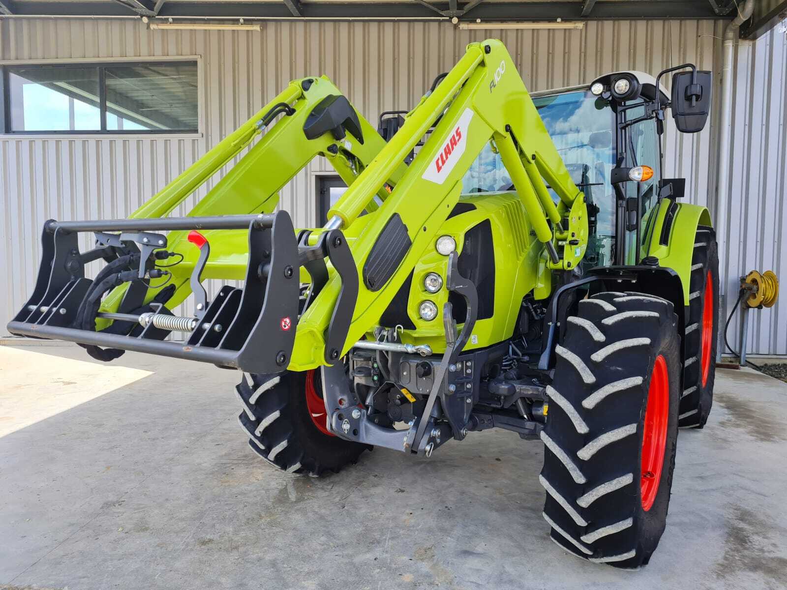 CLAAS ARION 450 CIS+