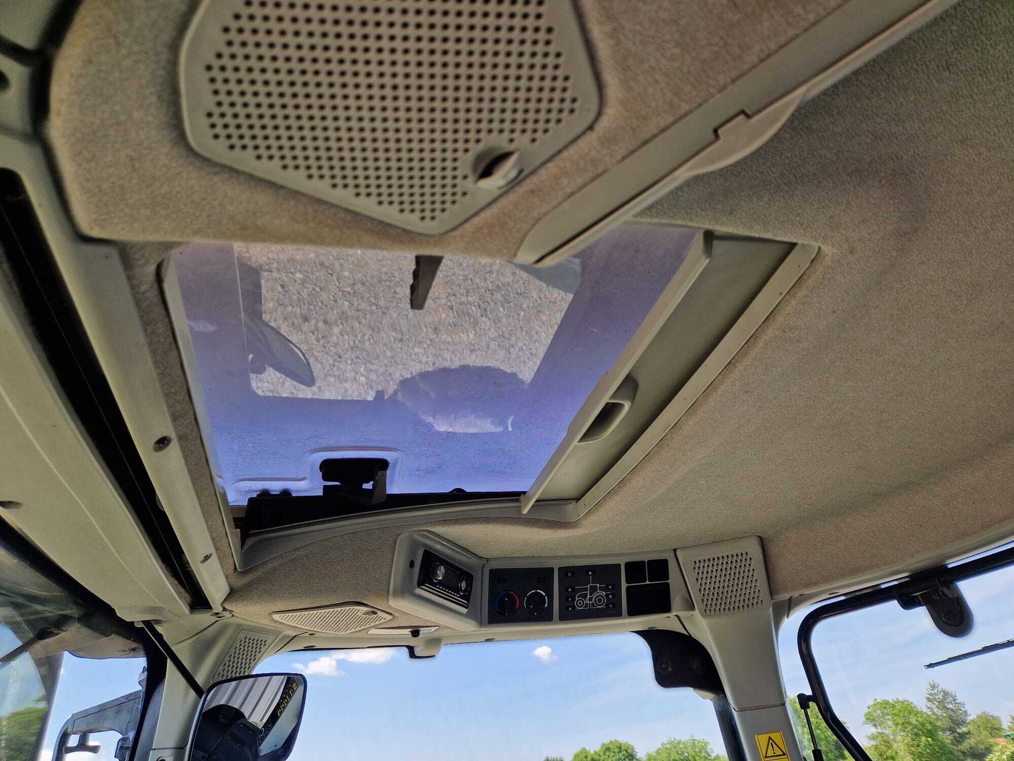 CLAAS ARION 520 CIS