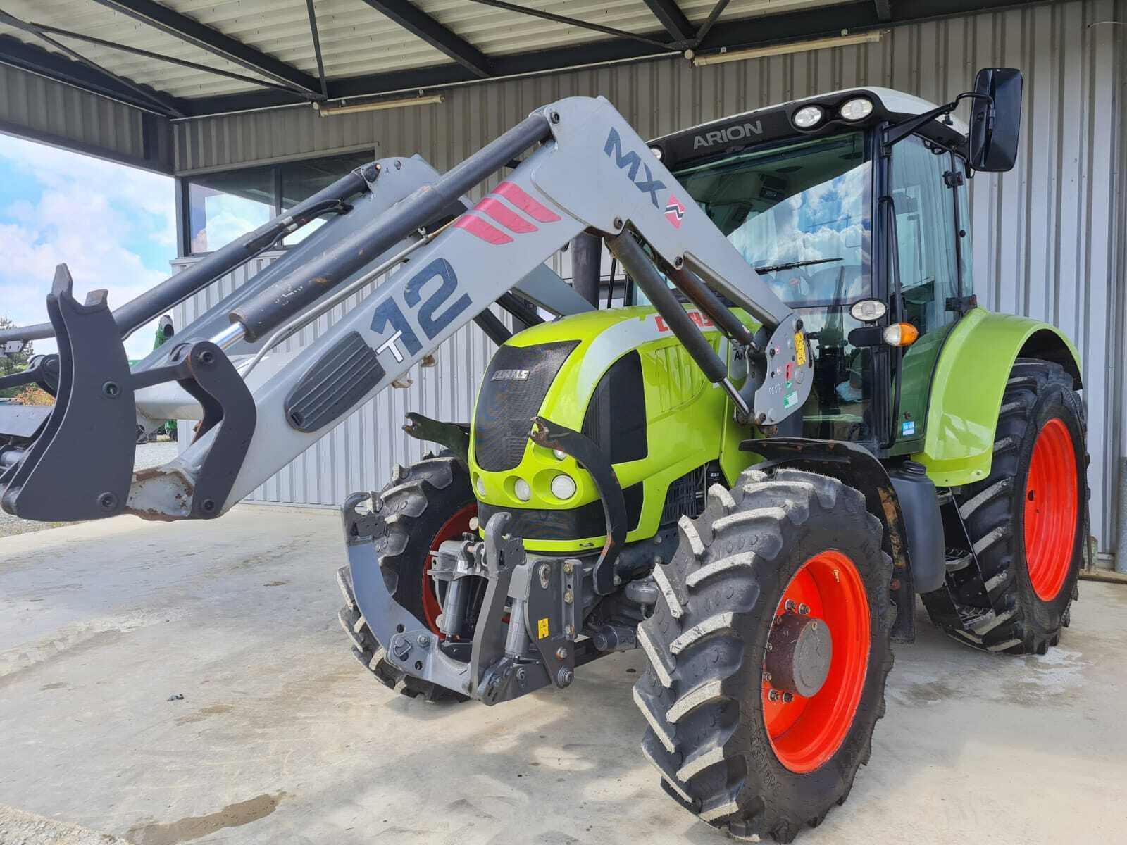 CLAAS ARION 520 CIS