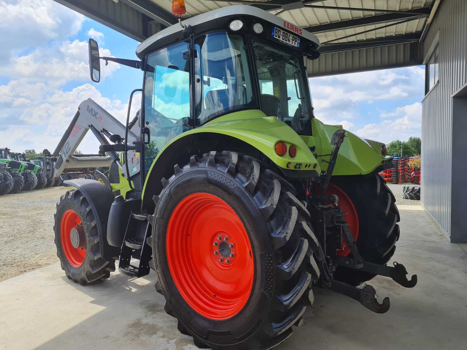 CLAAS ARION 520 CIS