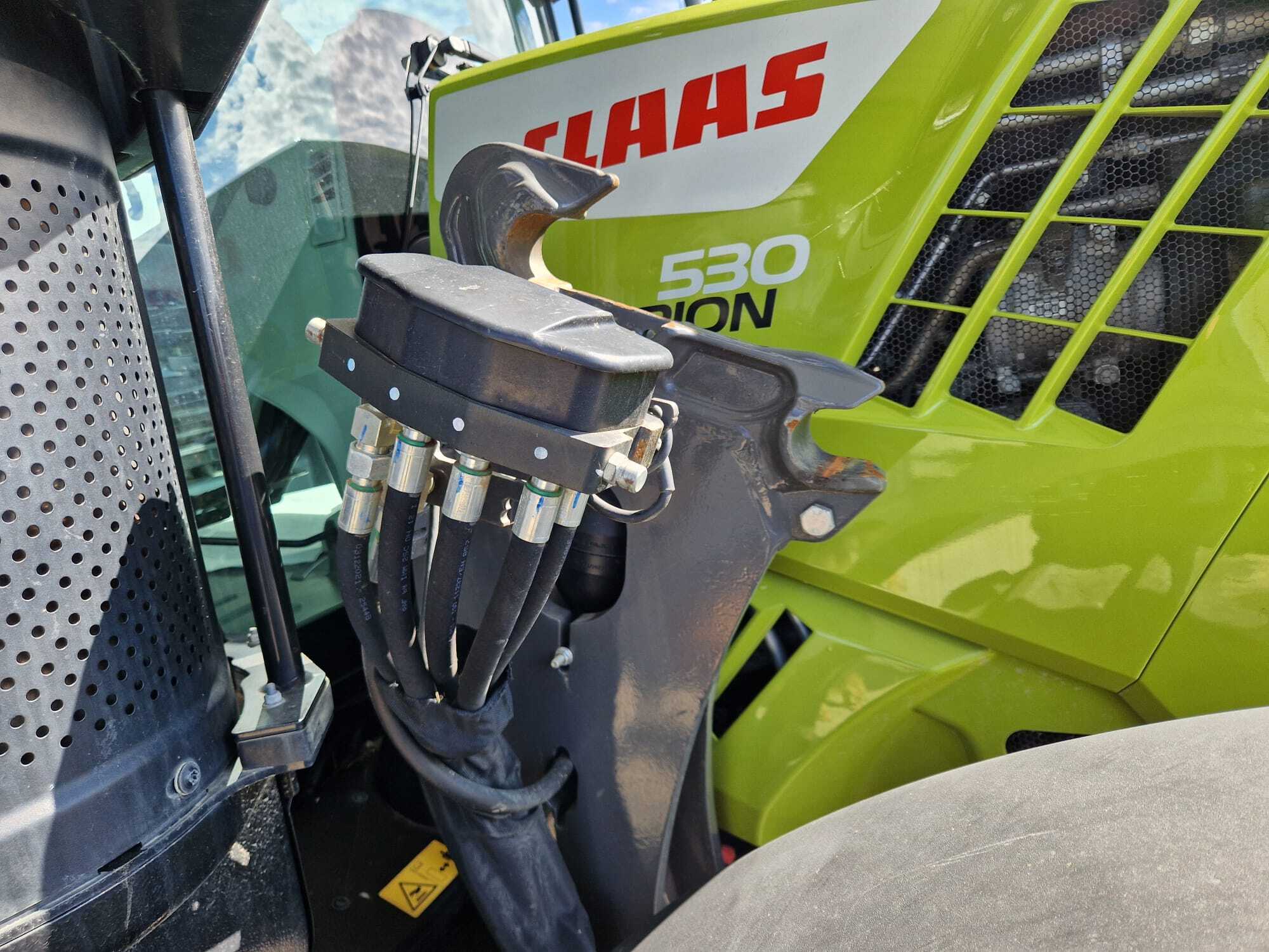 CLAAS ARION 530 CIS