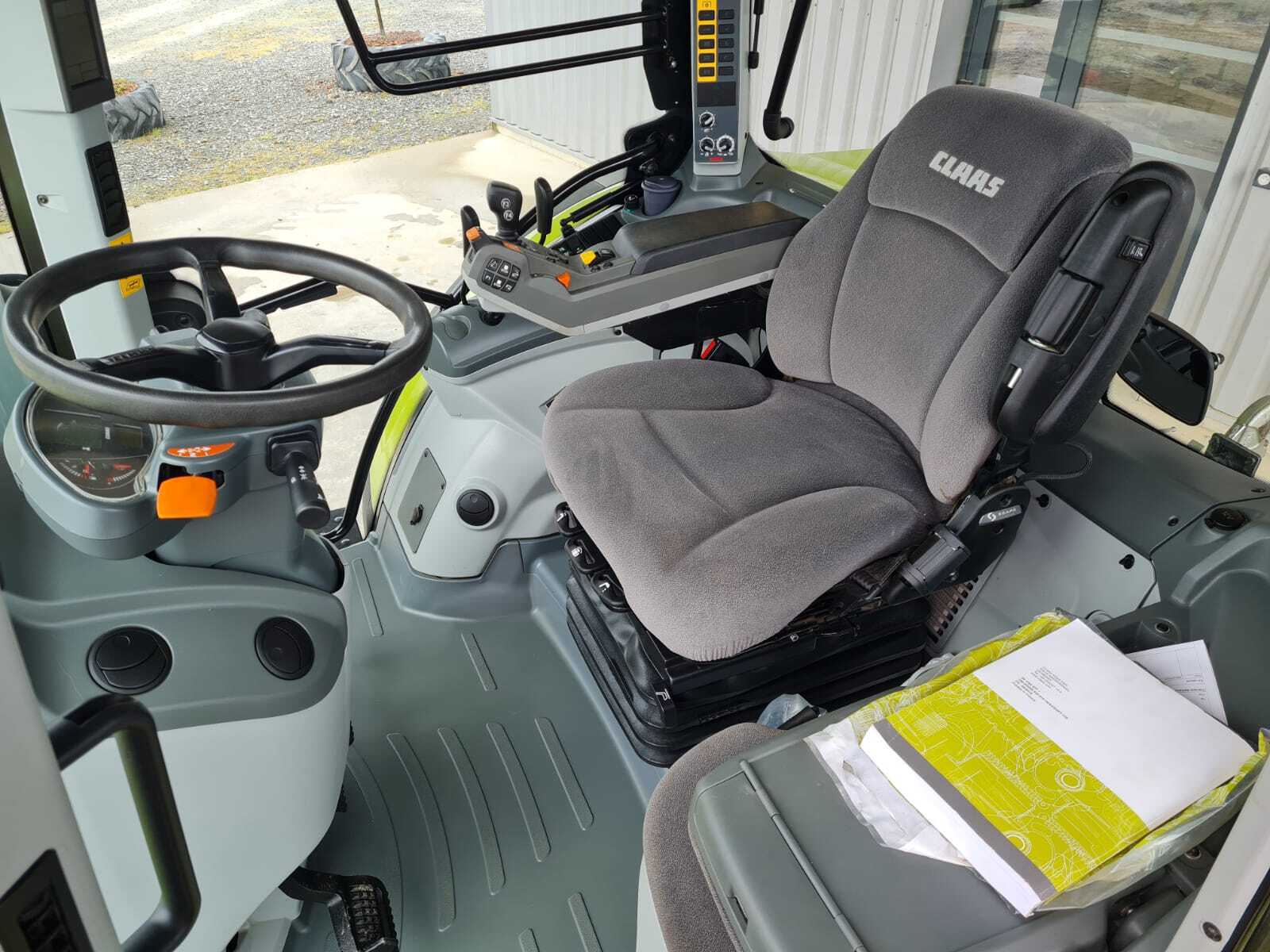 CLAAS ARION 530 CIS