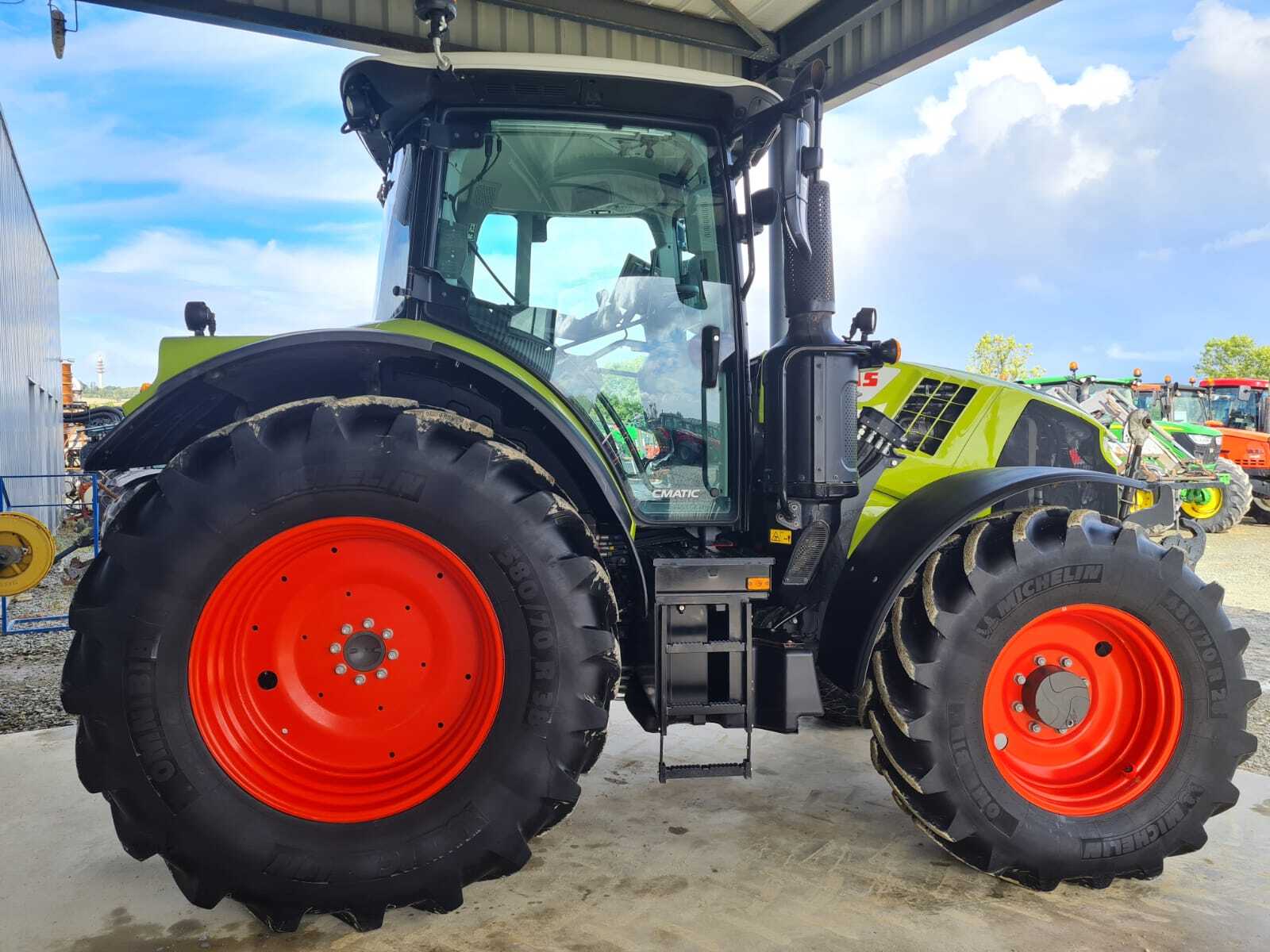 CLAAS ARION 530 CMATIC CIS+