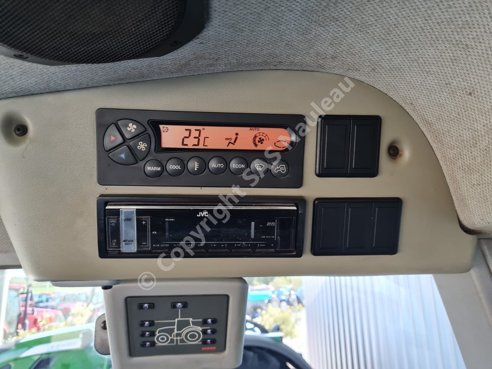 CLAAS ARION 610 CIS