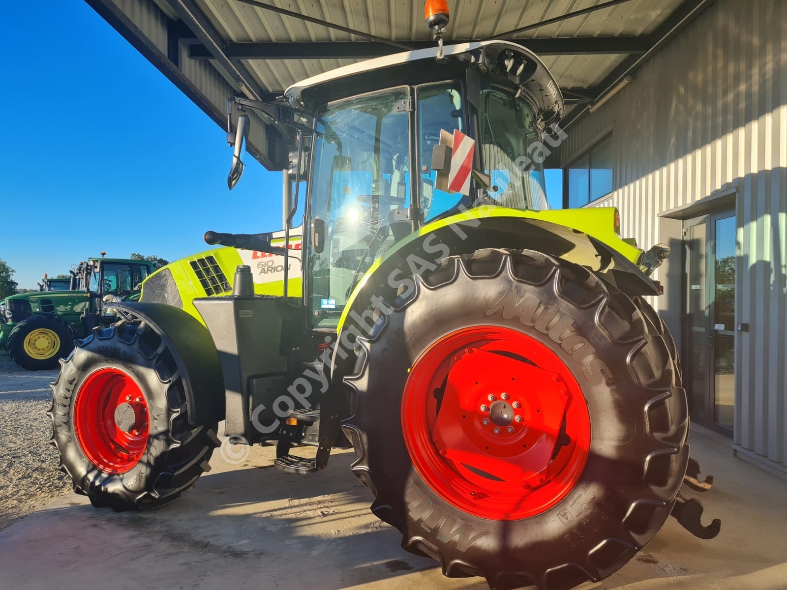 CLAAS ARION 610