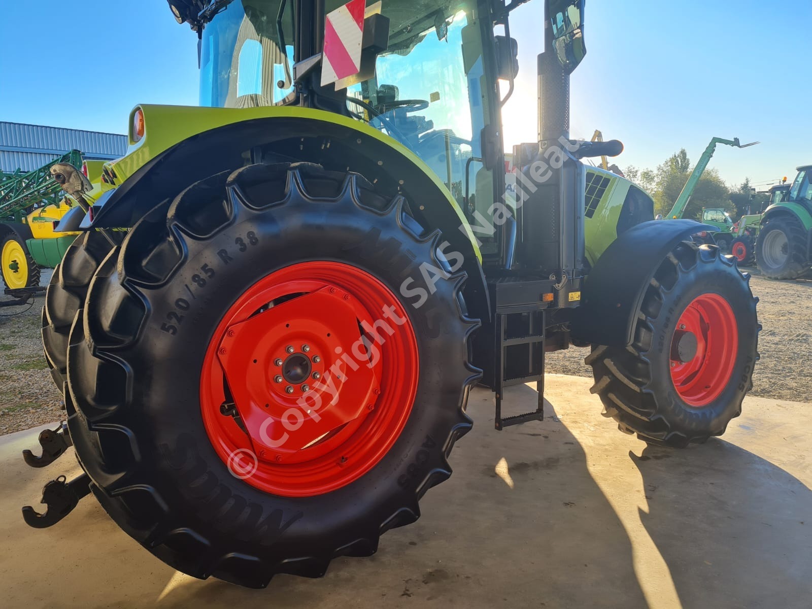 CLAAS ARION 610