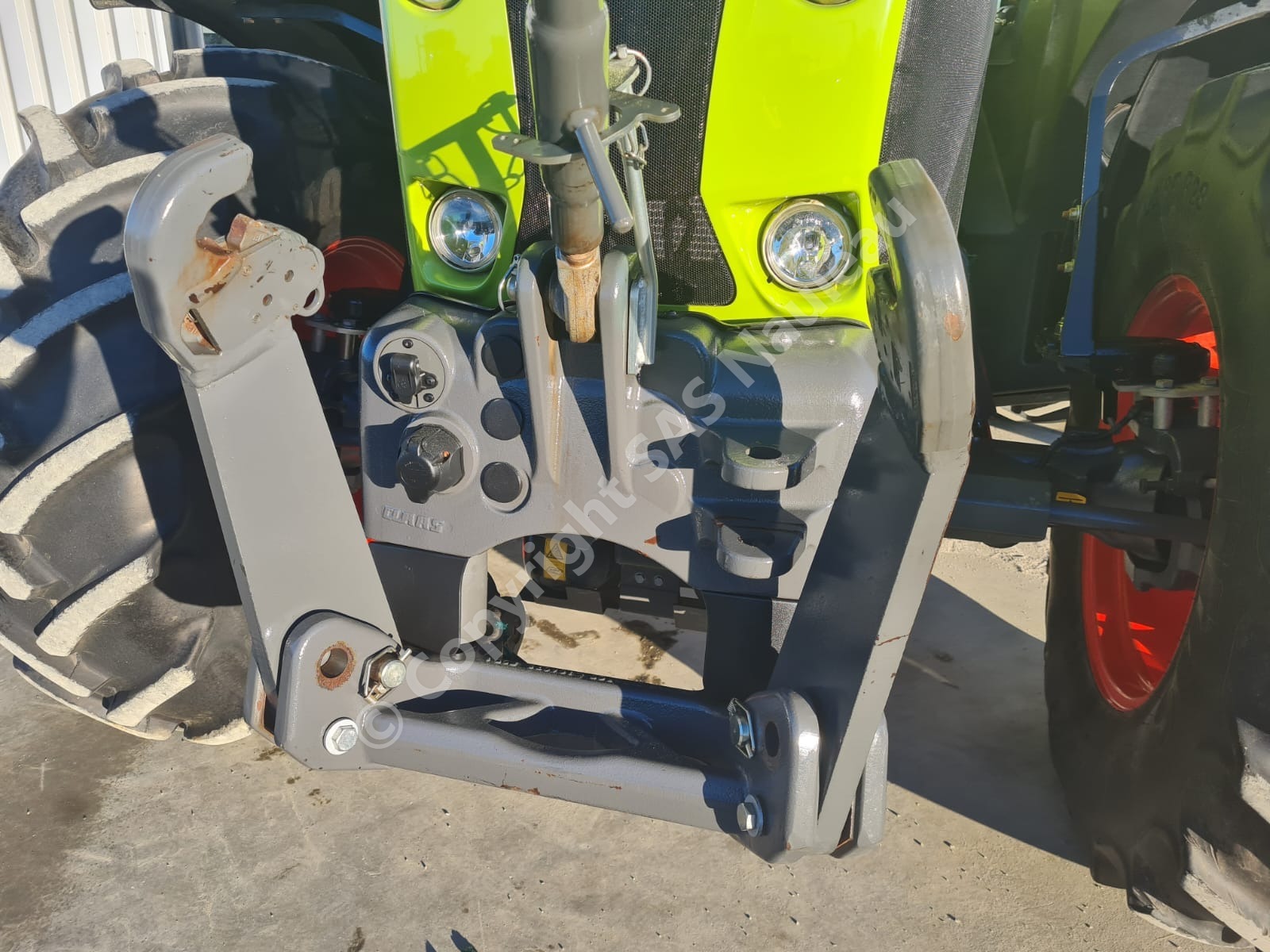 CLAAS ARION 610