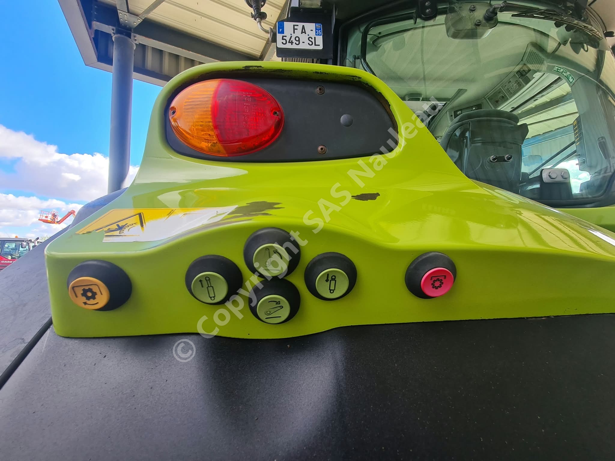 CLAAS ARION 610 CIS