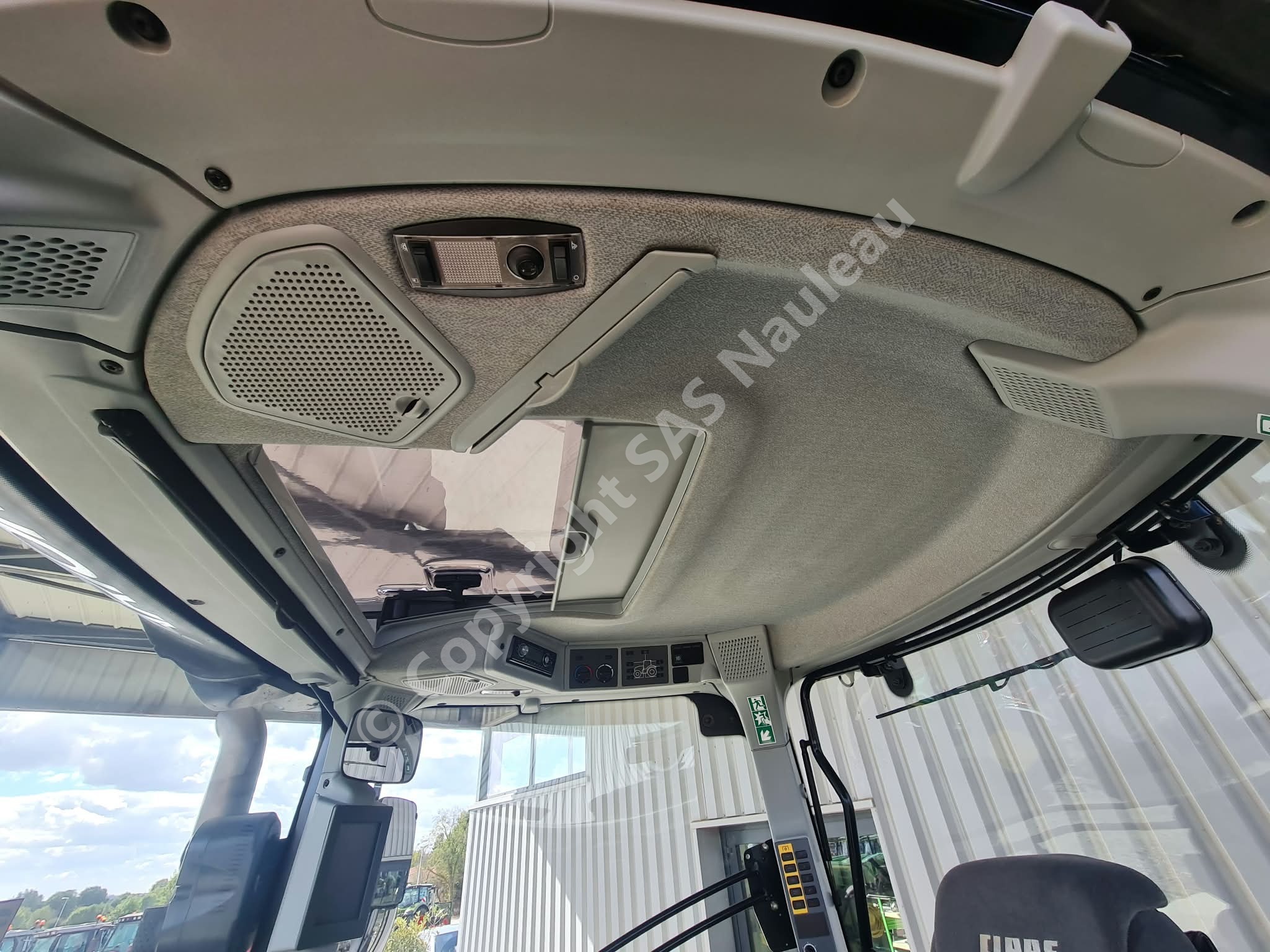 CLAAS ARION 610 CIS