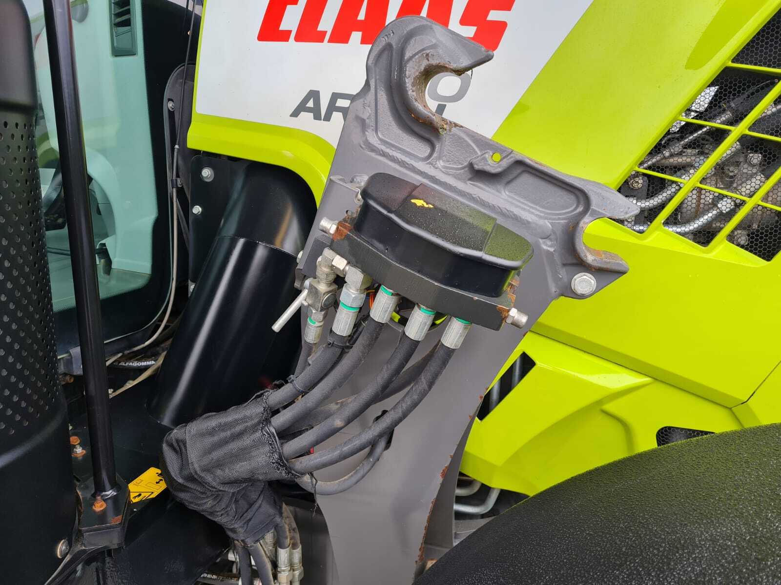CLAAS ARION 610 CIS
