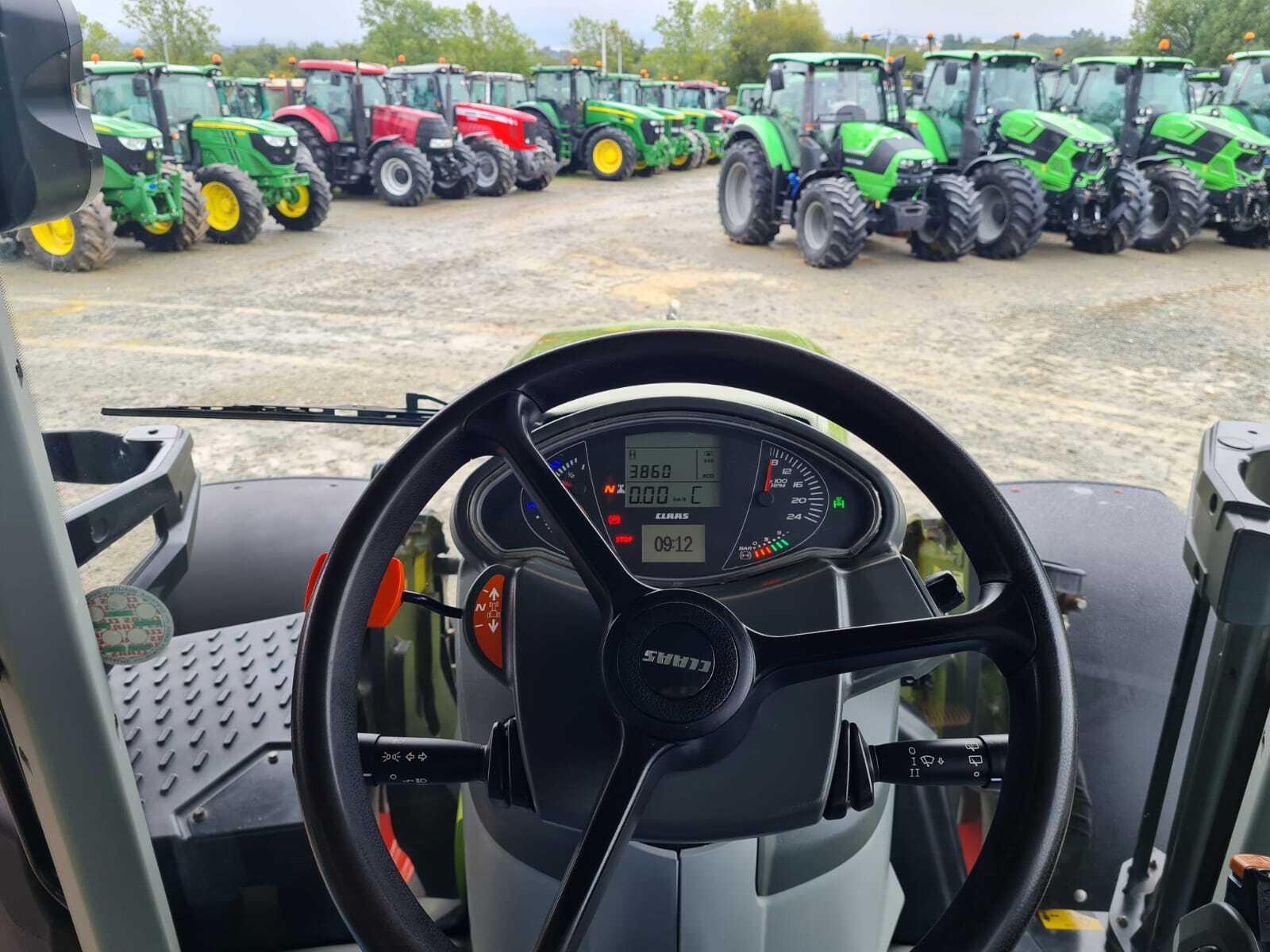 CLAAS ARION 610 CIS