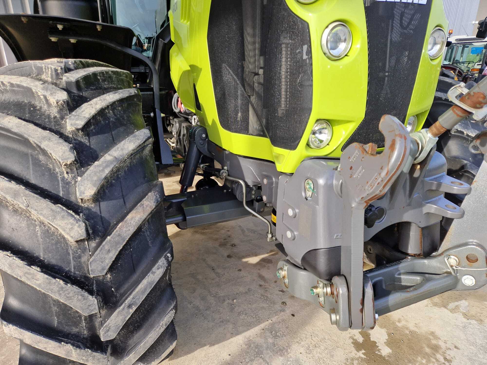 CLAAS ARION 610 CIS