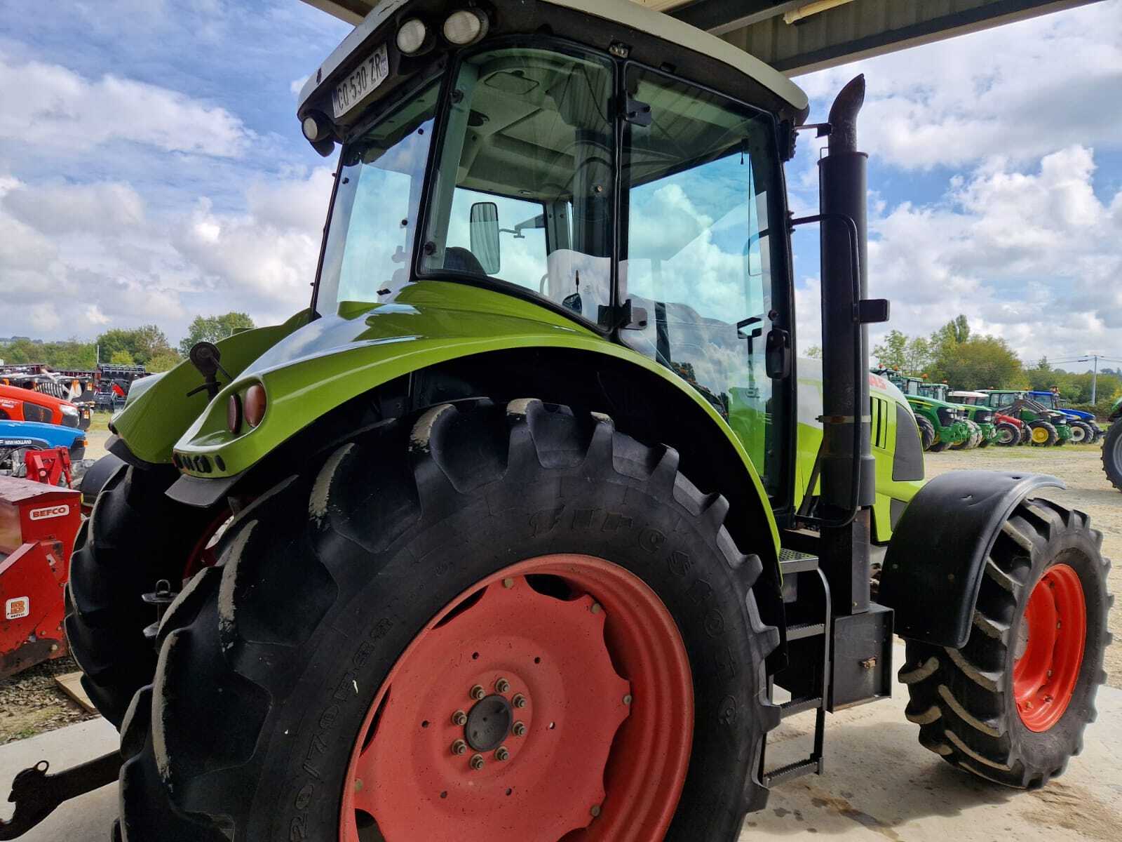 CLAAS ARION 620 C