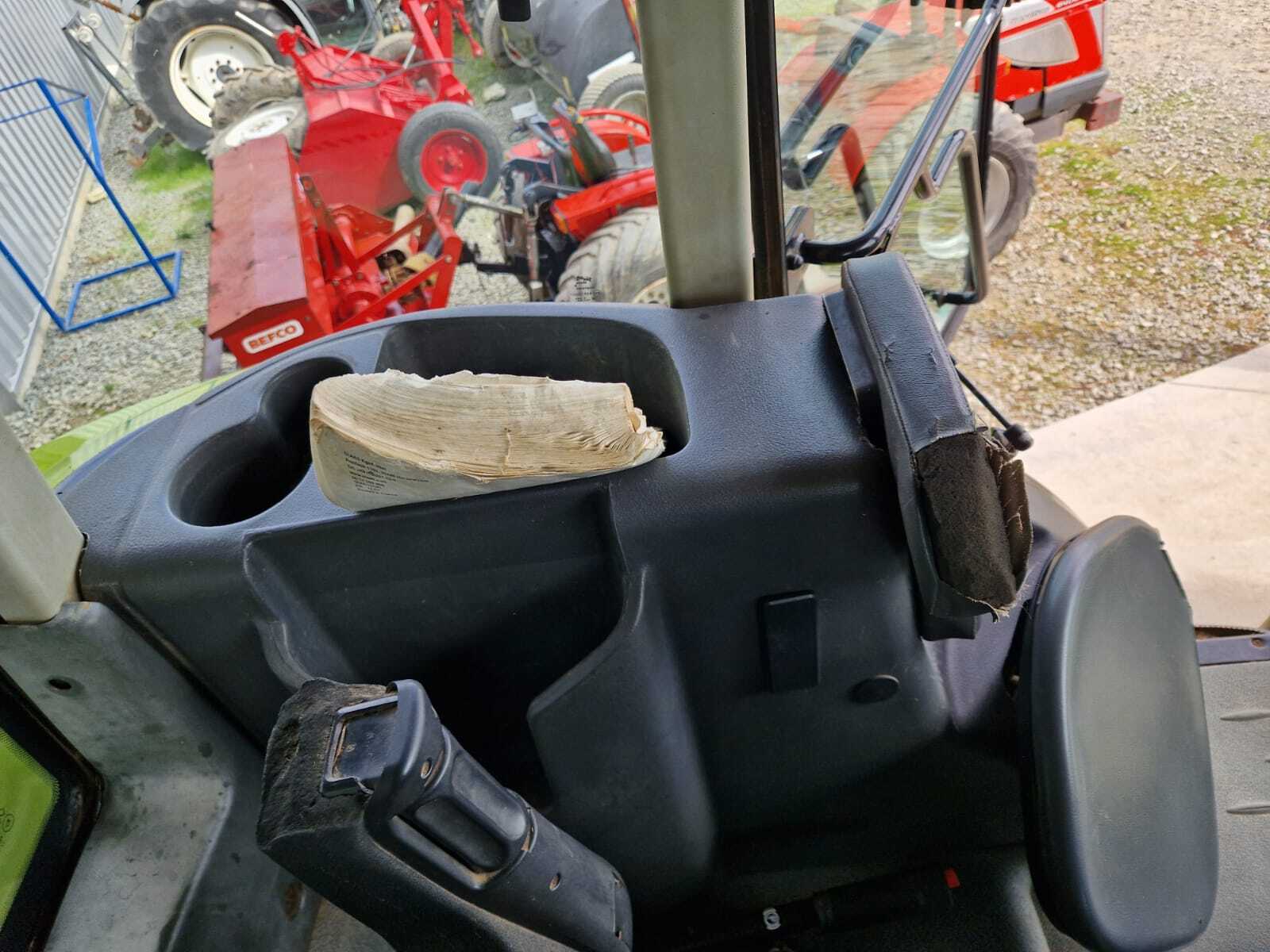 CLAAS ARION 620 C