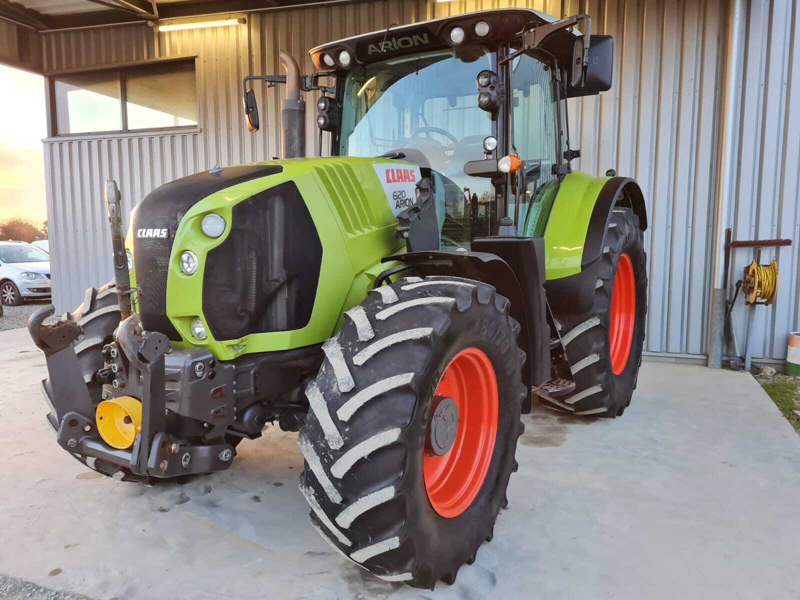 CLAAS ARION 620 CIS