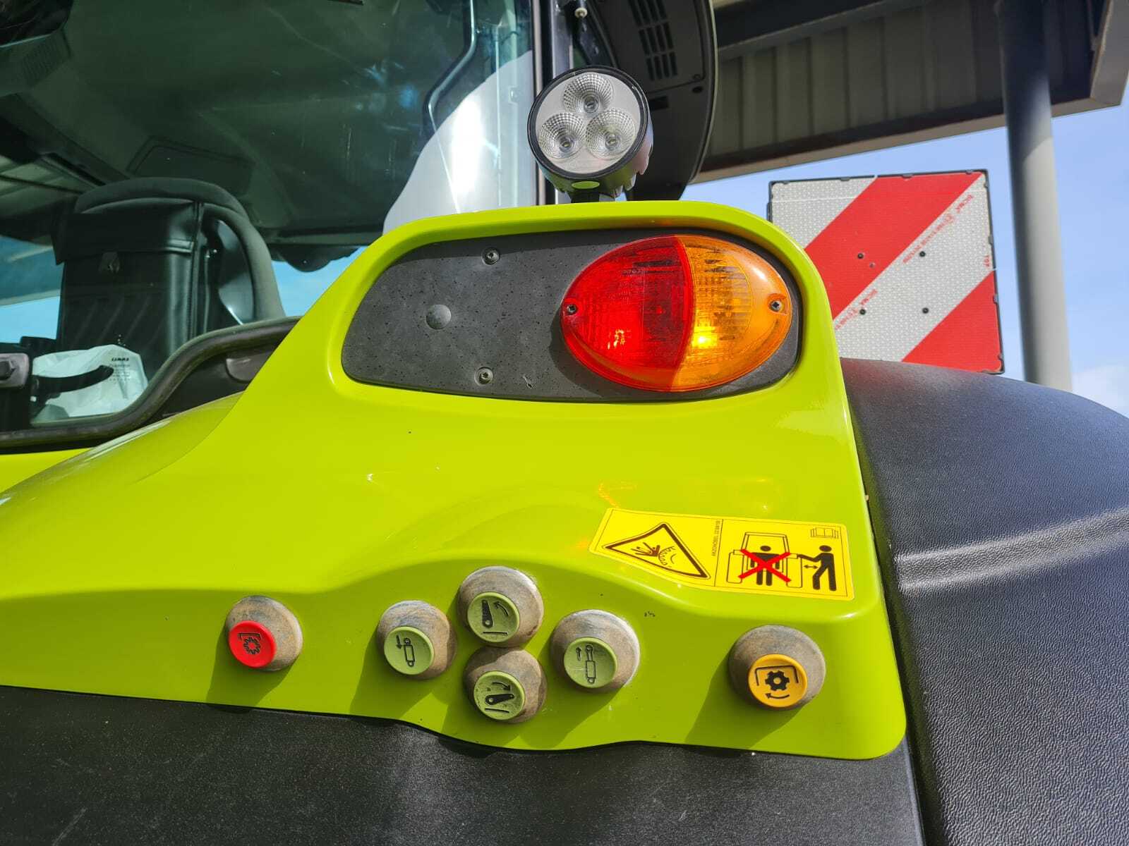 CLAAS ARION 630 CIS+