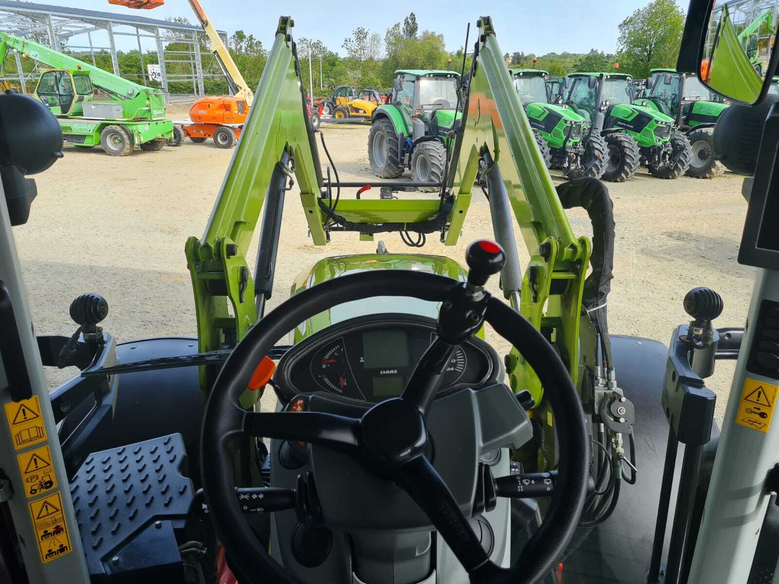 CLAAS ARION 630 CIS+