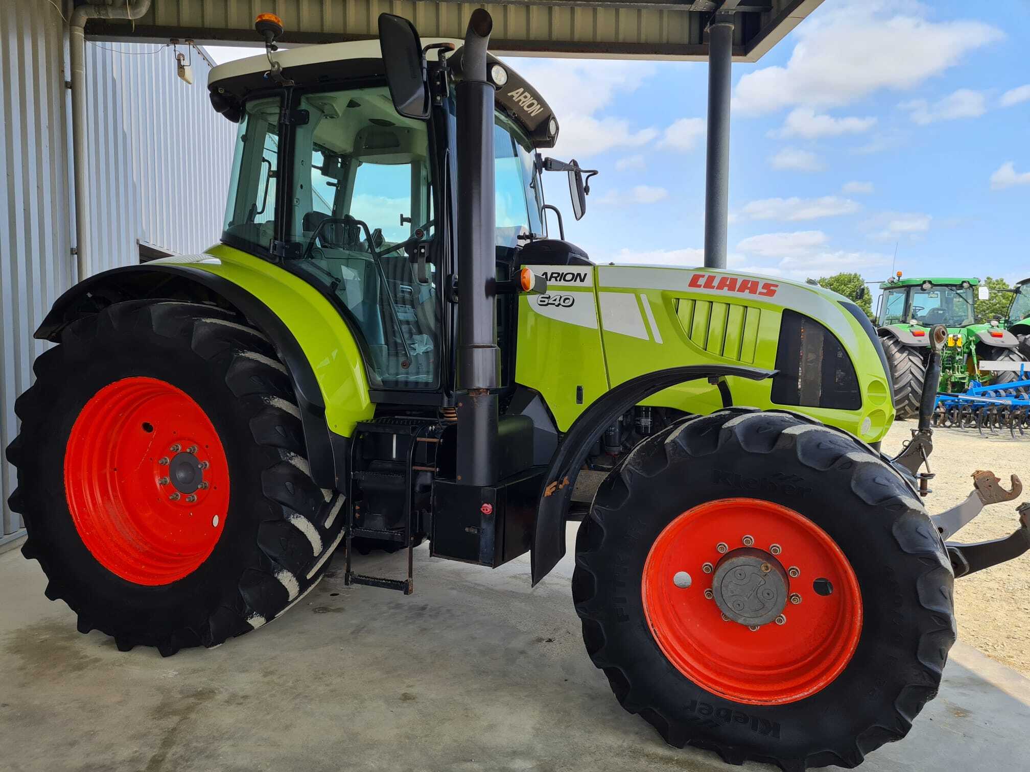 CLAAS ARION 640 CIS