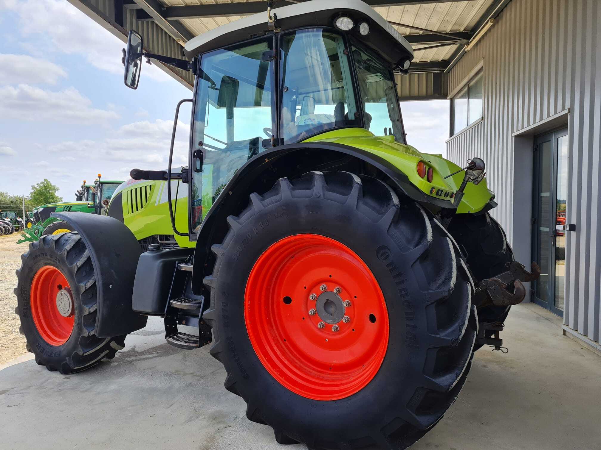 CLAAS ARION 640 CIS