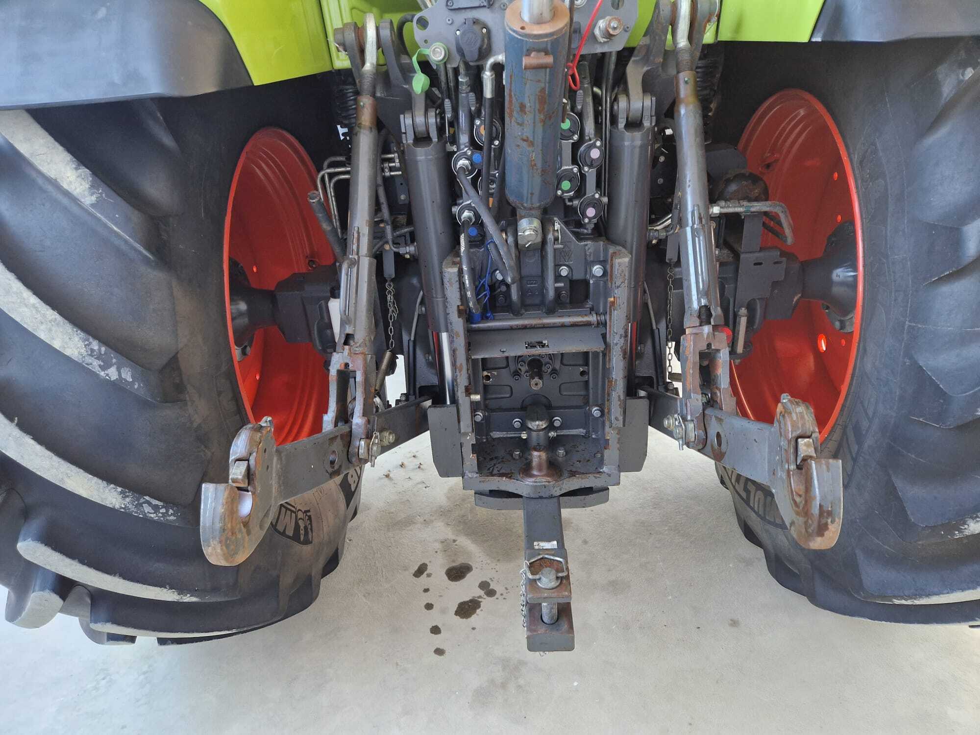 CLAAS ARION 650 CMATIC