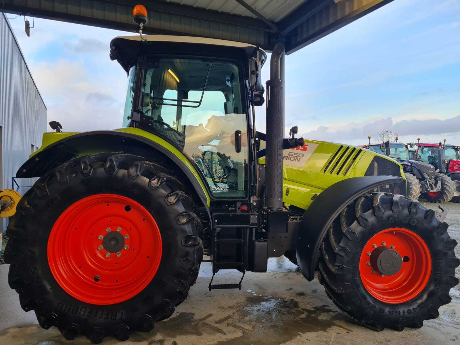 CLAAS ARION 650 CMATIC