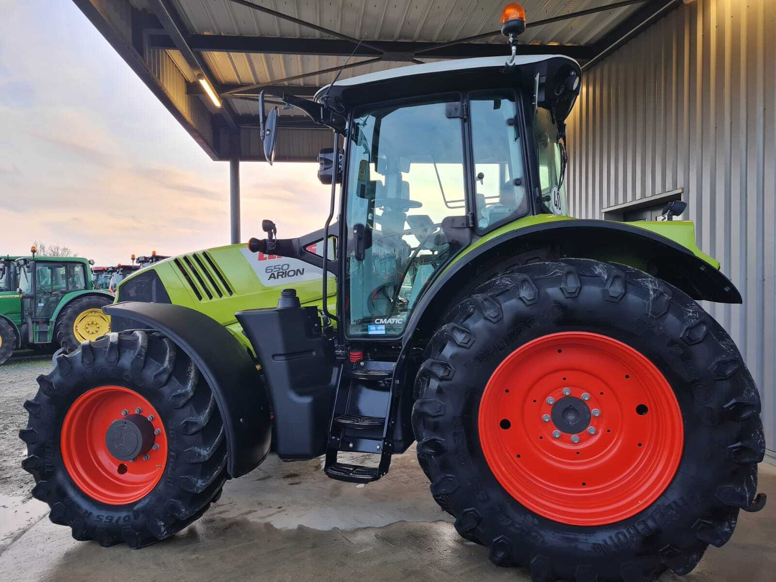 CLAAS ARION 650 CMATIC