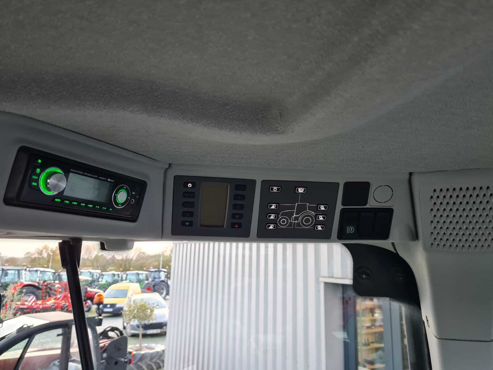 CLAAS ARION 650 CMATIC