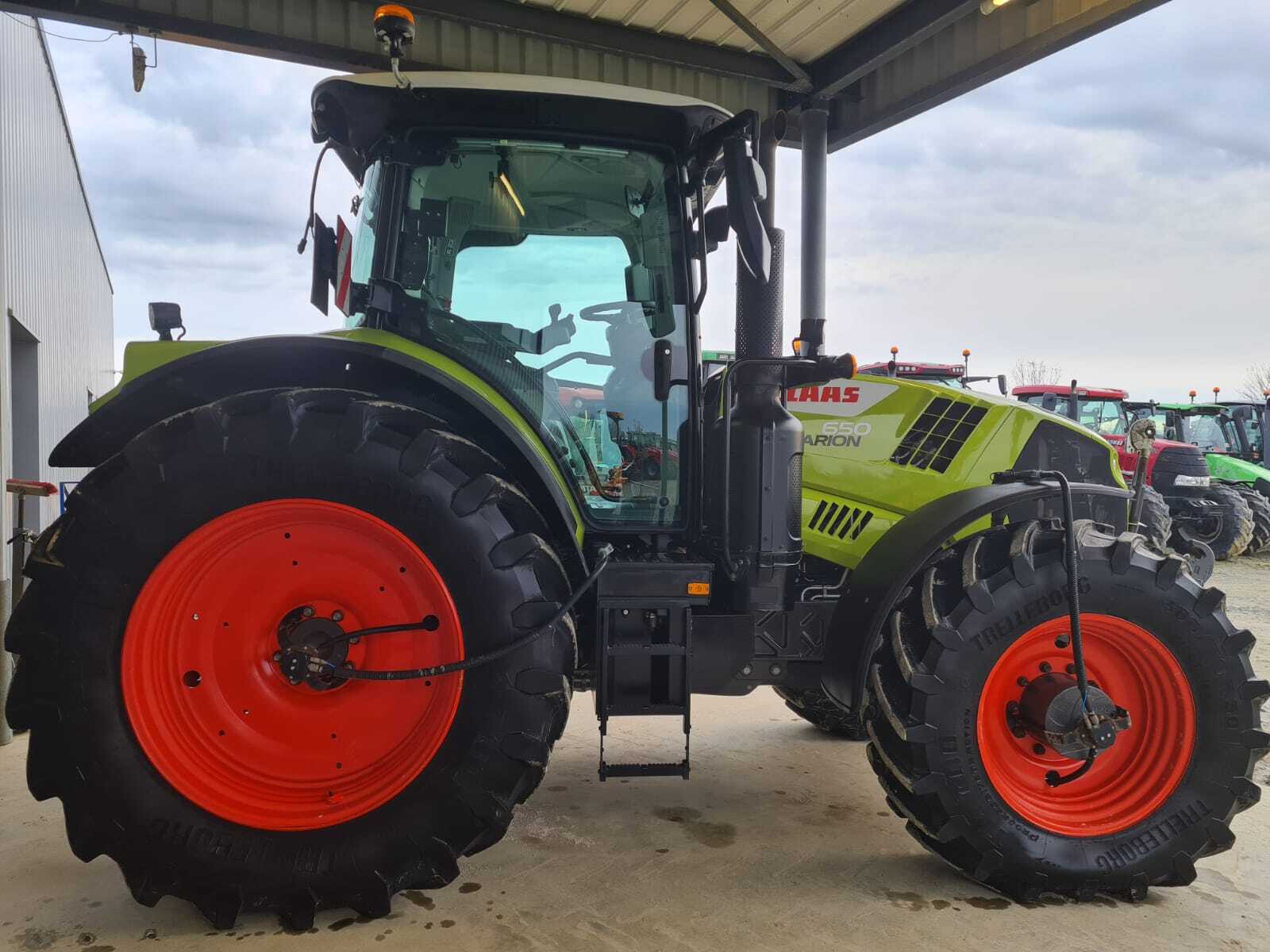 CLAAS ARION 650 CMATIC